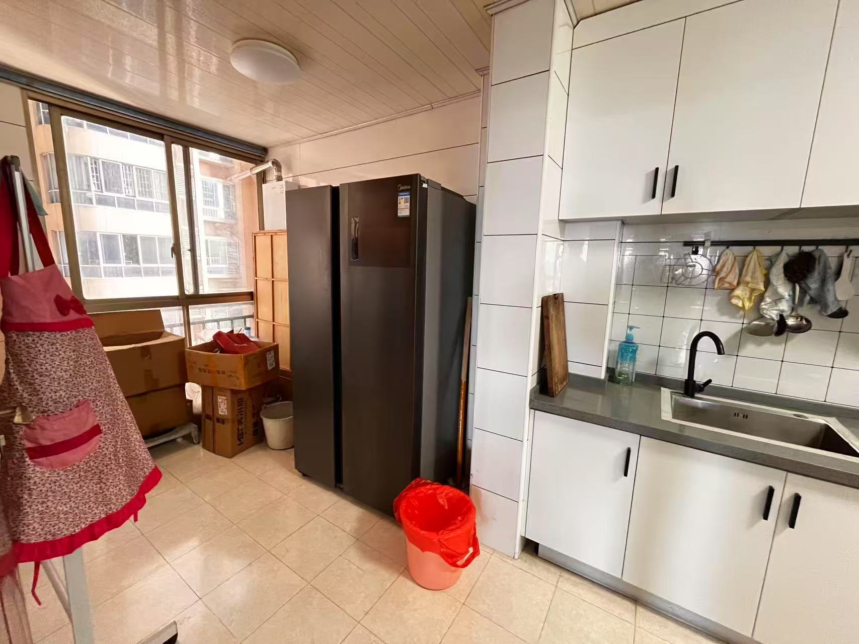 金源大厦 5室2厅2卫 2800.0元/月 金源大厦 5室2厅2卫 2800.0元/月室内图