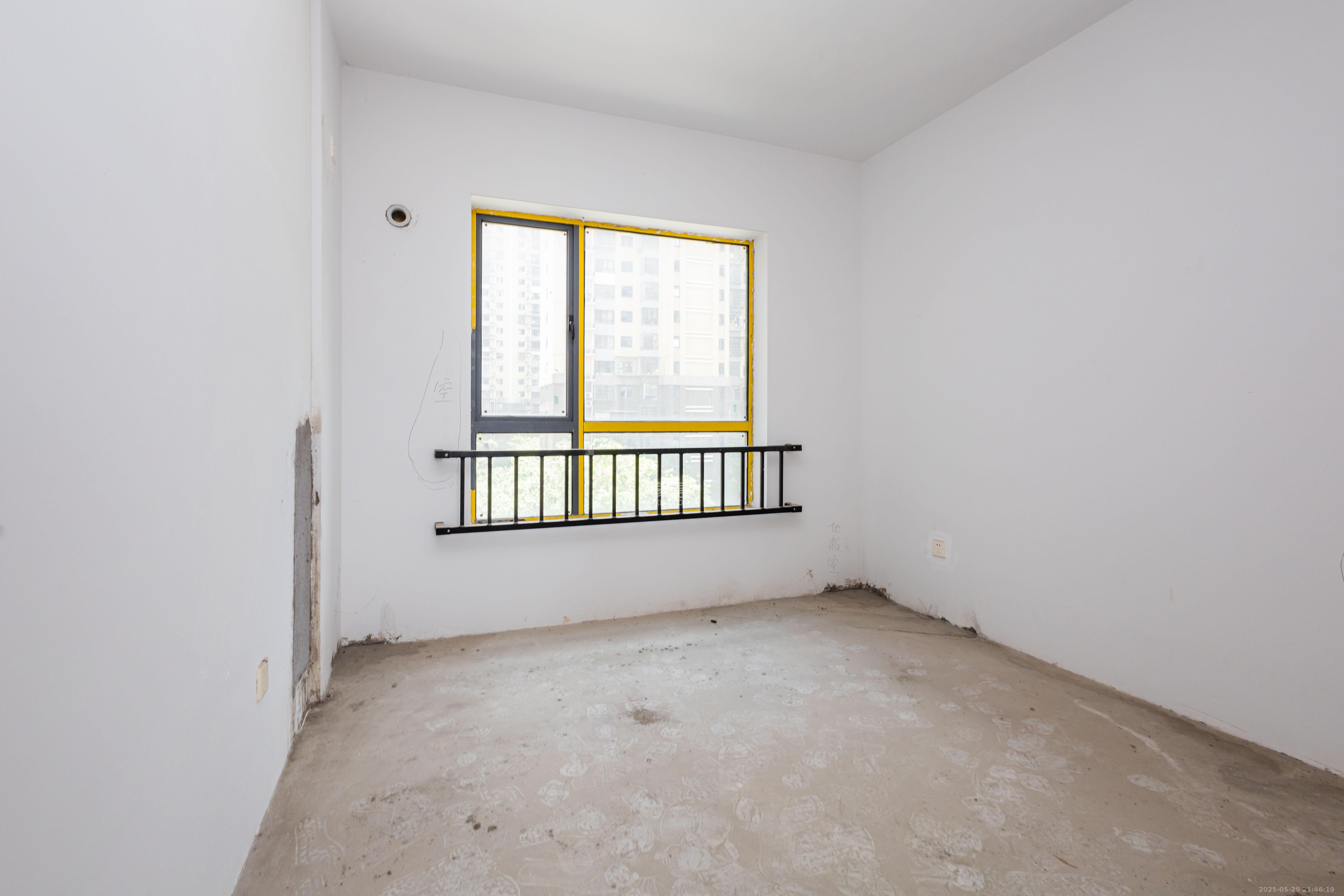 中国铁建国际城二期  3室2厅1卫    50.0万 中国铁建国际城二期  3室2厅1卫    50.0万卧室