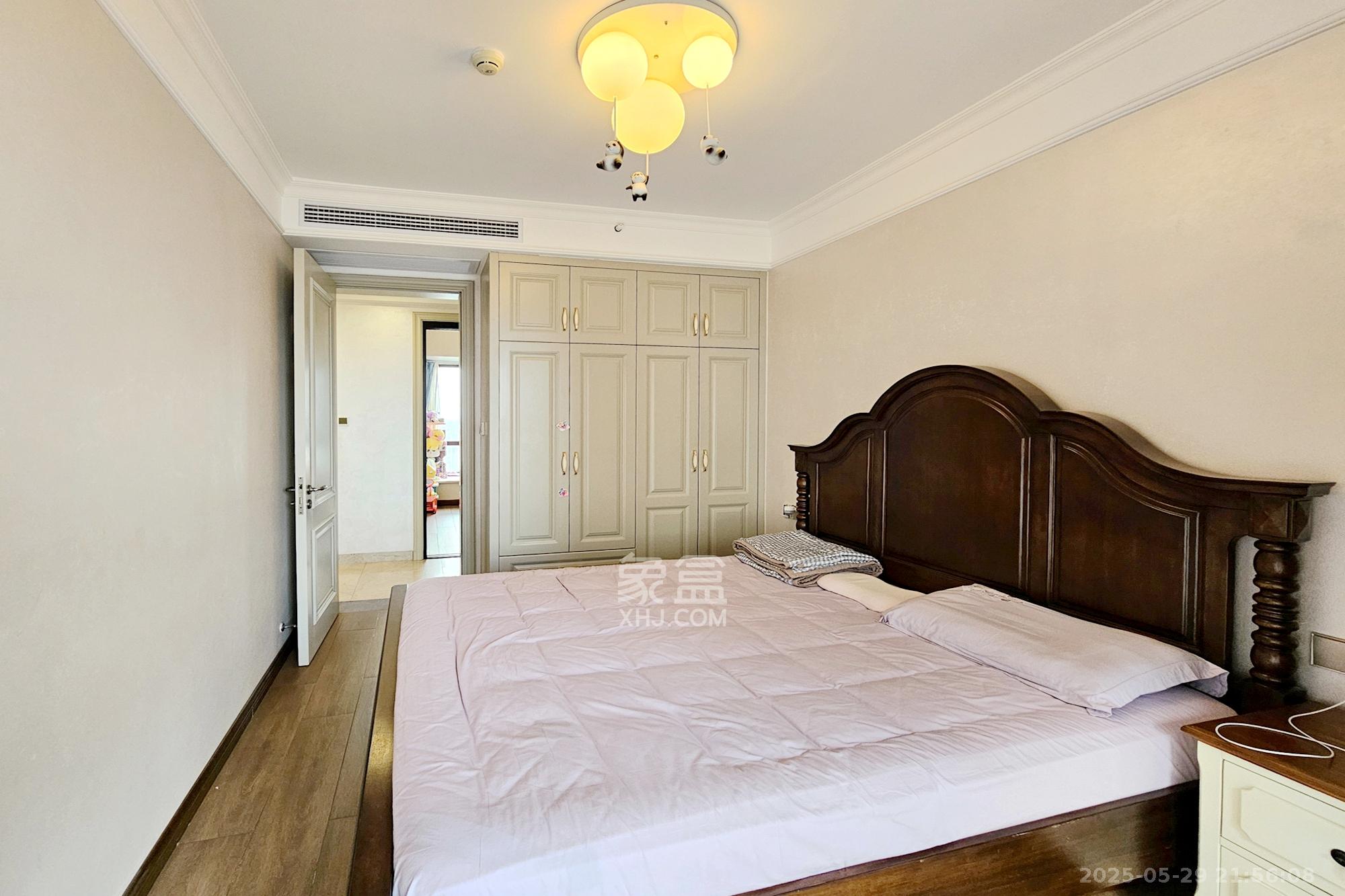 明昇壹城(明昇时代广场)二期  4室2厅2卫    223.0万 明昇壹城(明昇时代广场)二期  4室2厅2卫    223.0万卧室