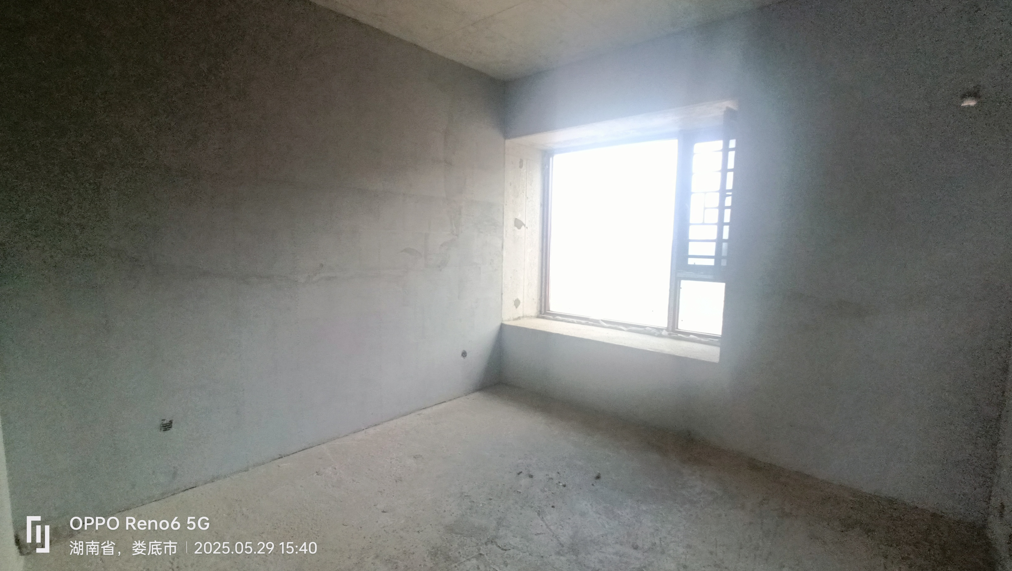 湘村名园 3室2厅1卫 58.0万 湘村名园 3室2厅1卫 58.0万客厅