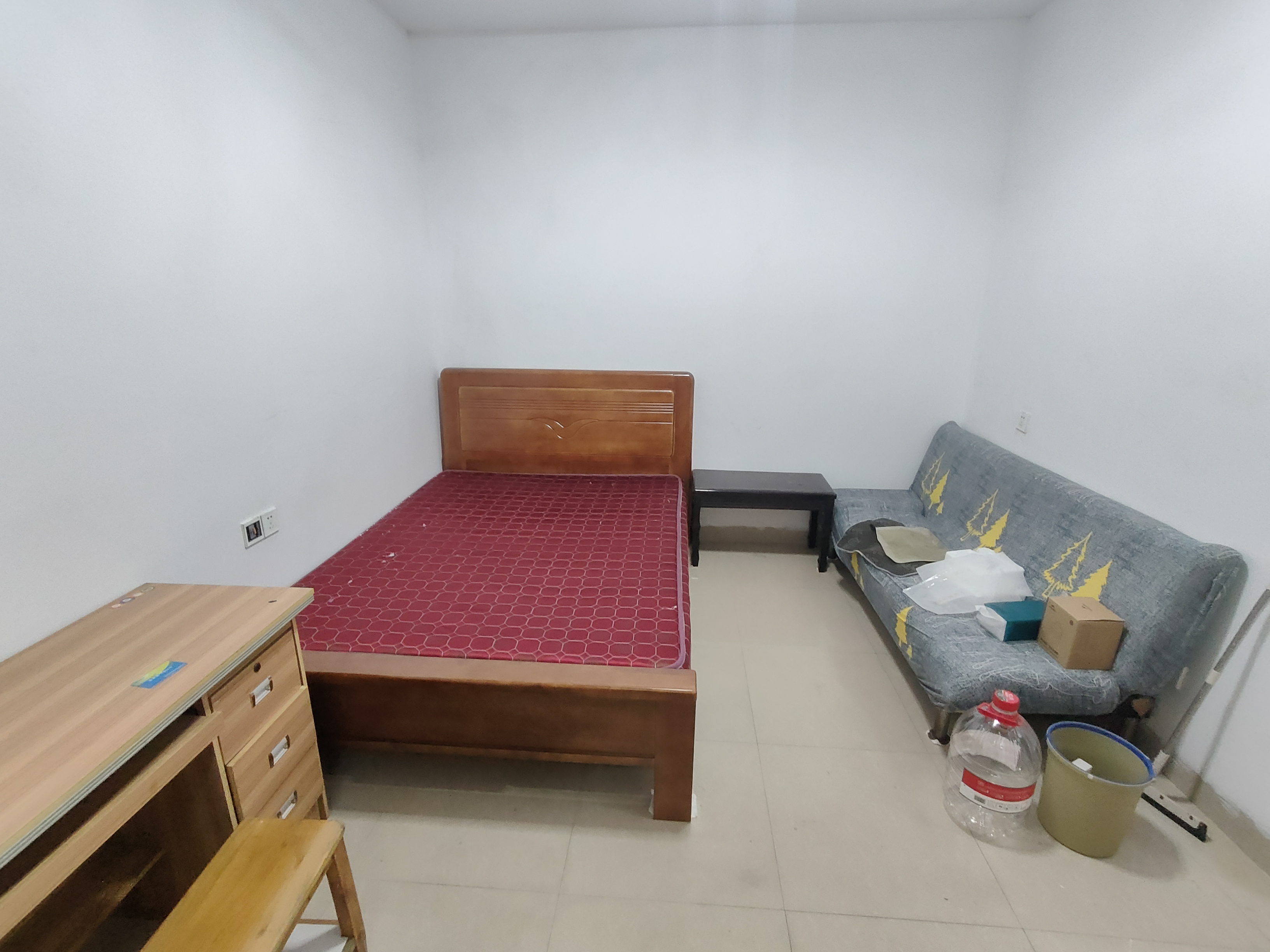 高星明居  1室1厅1卫   950.00元/月室内图