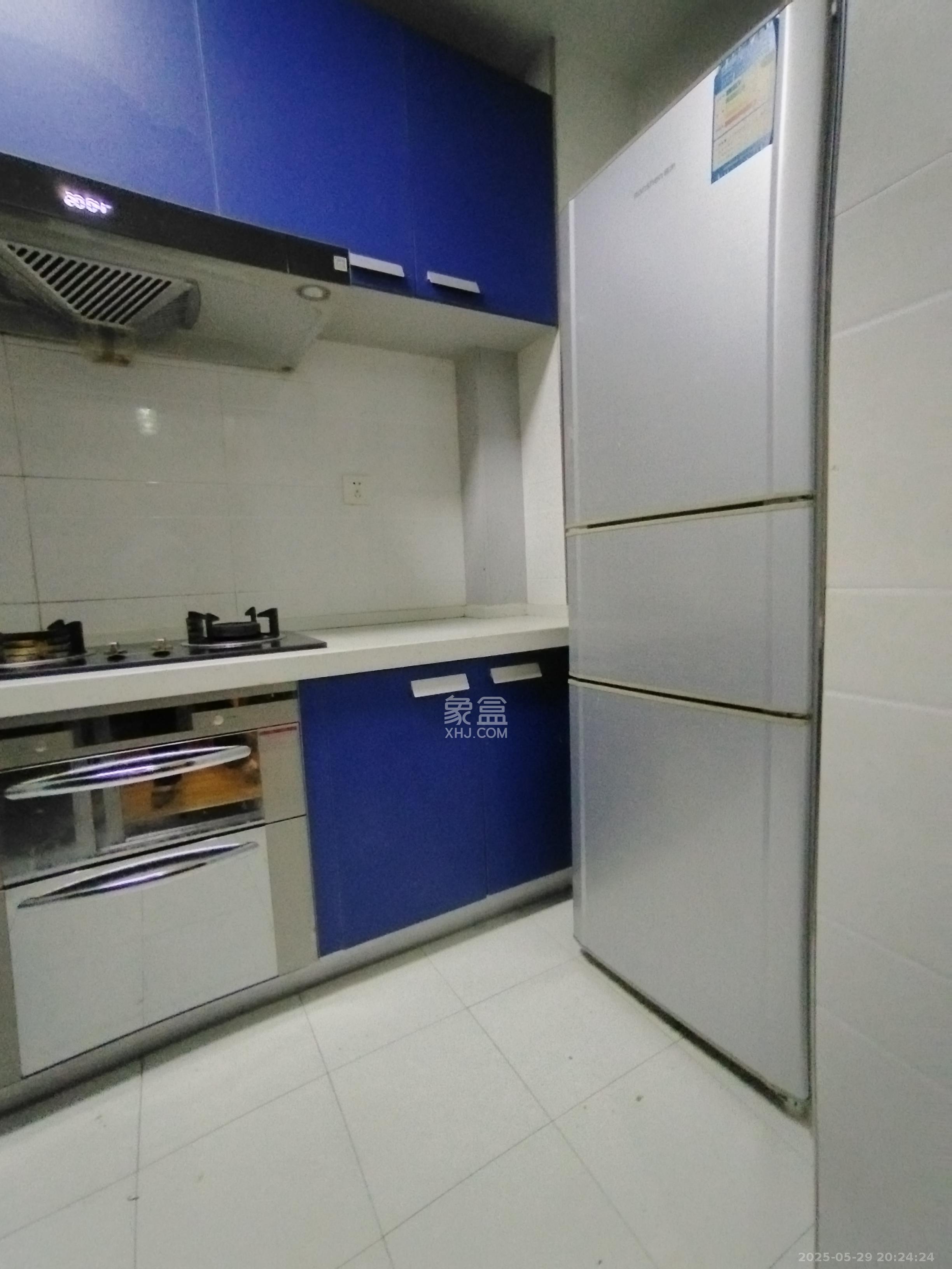 康桥长郡 3室1厅1卫 1900.0元/月 康桥长郡 3室1厅1卫 1900.0元/月室内图