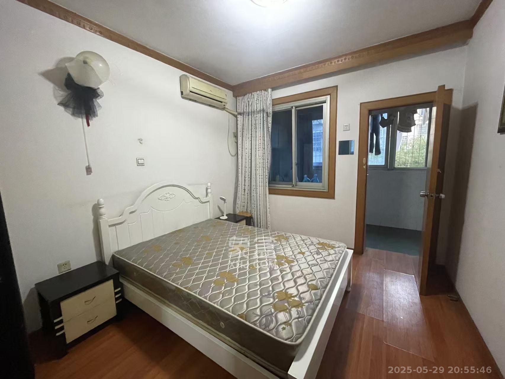 南园小区 2室2厅1卫 1700.0元/月 南园小区 2室2厅1卫 1700.0元/月室内图