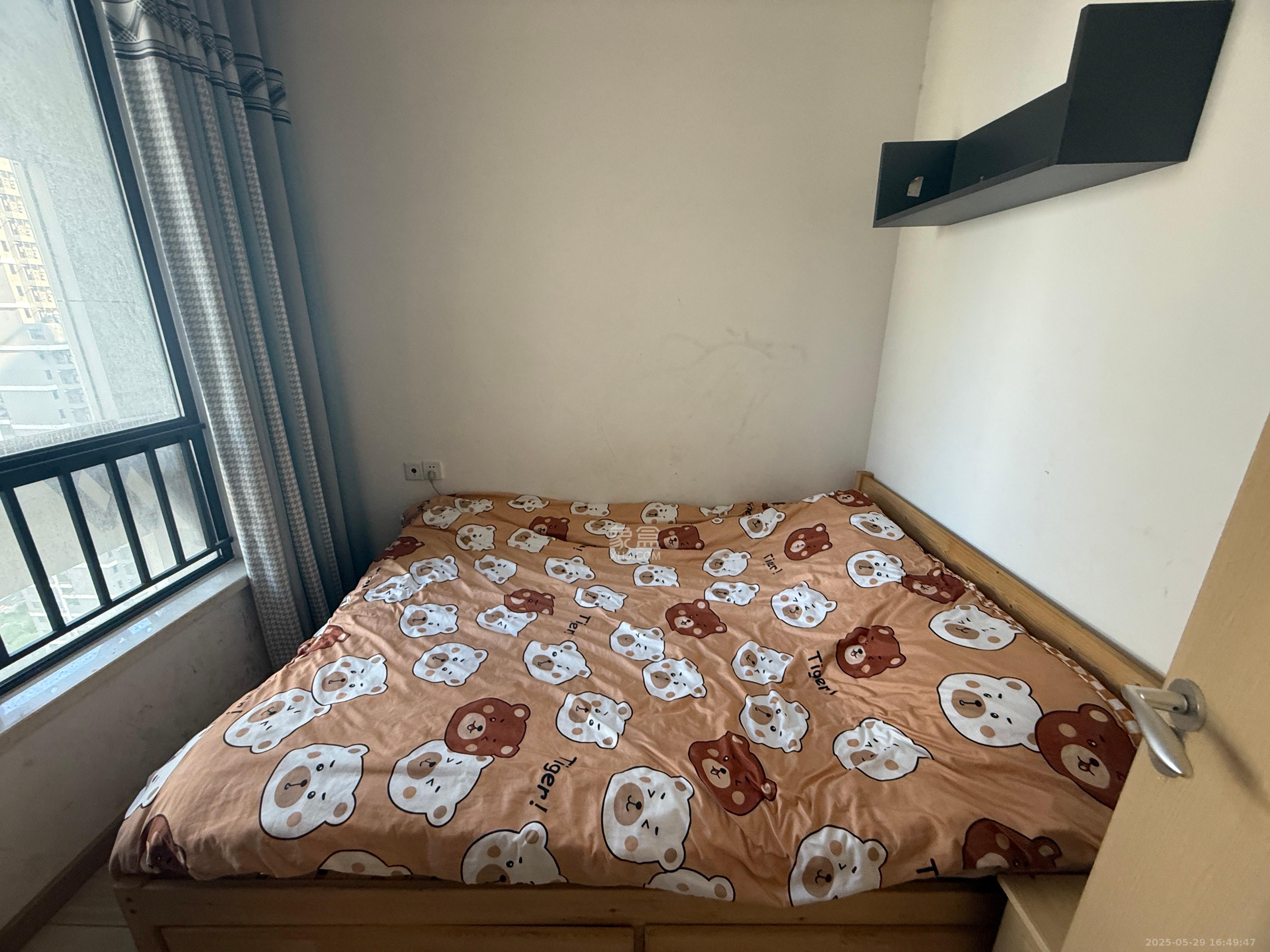 启迪协信中心 2室2厅1卫 2800.0元/月 启迪协信中心 2室2厅1卫 2800.0元/月室内图