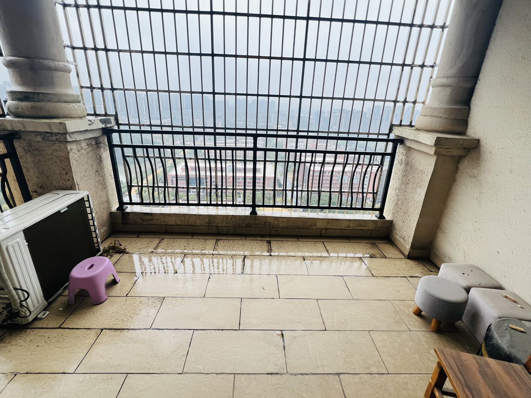 碧桂园 3室2厅2卫 1800.0元/月 碧桂园 3室2厅2卫 1800.0元/月室内图