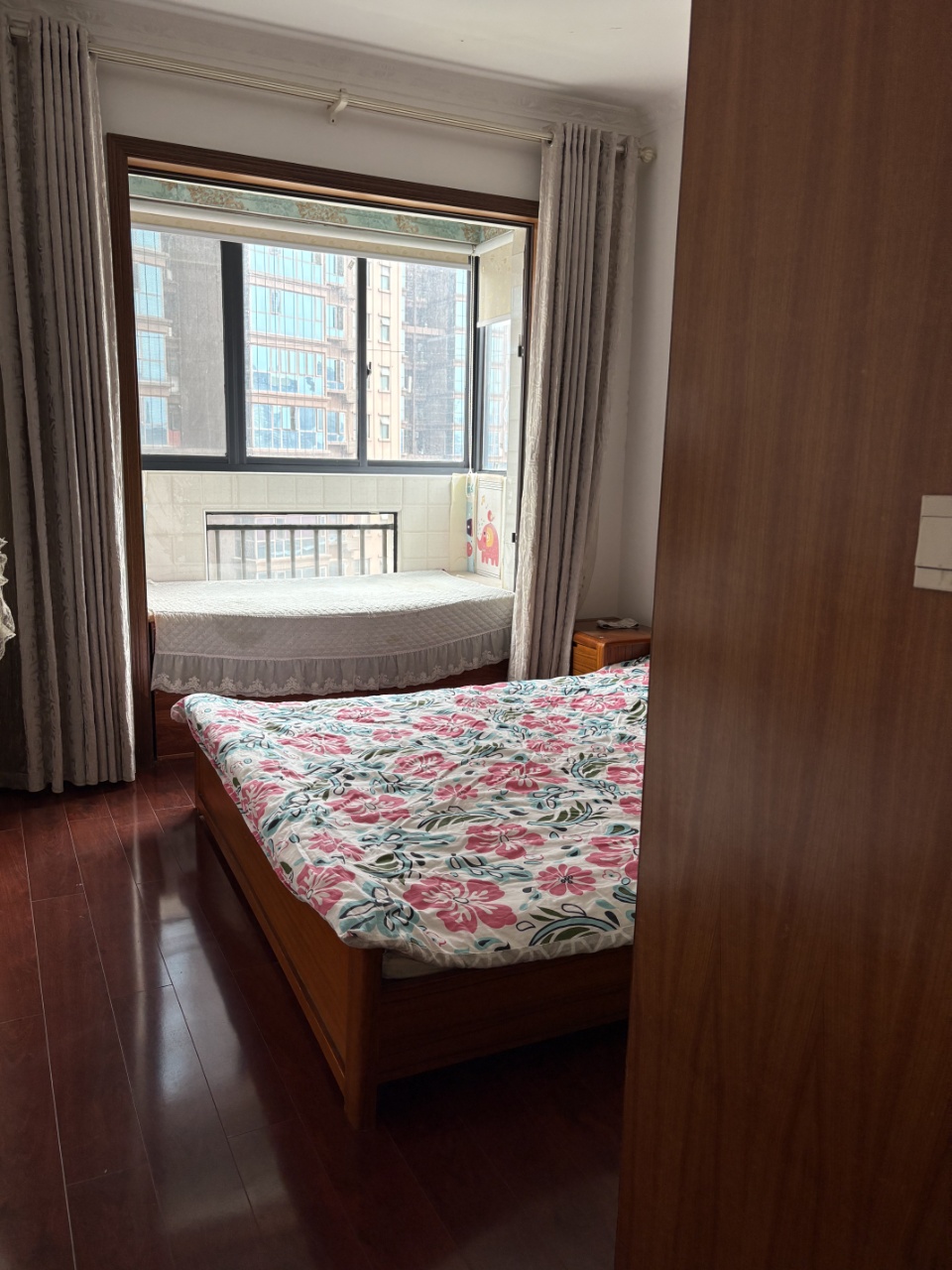 大同芙蓉  2室1厅1卫   1800.00元/月室内图