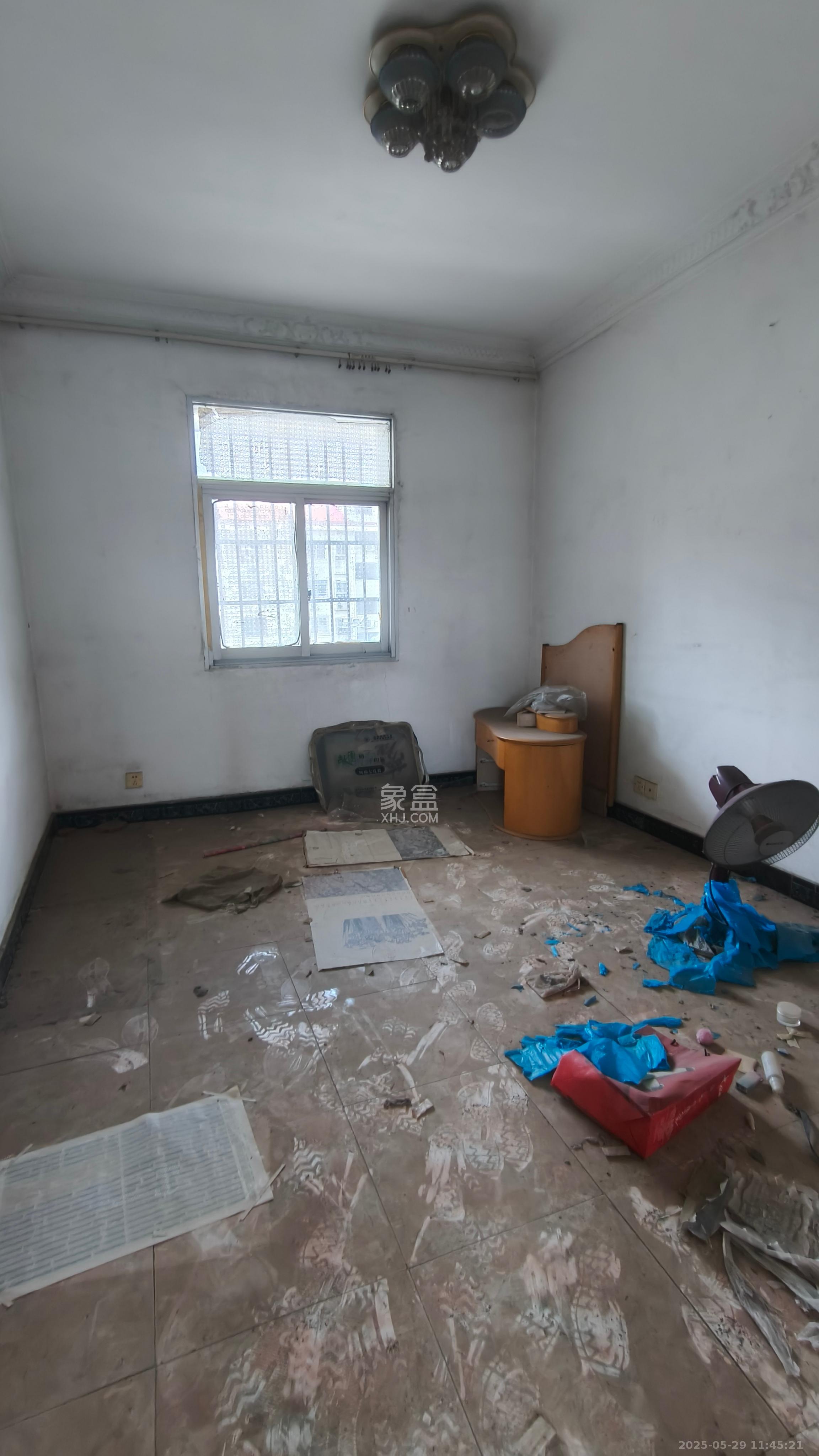 狮子山一片  2室1厅1卫    500.0元/月 狮子山一片  2室1厅1卫    500.0元/月