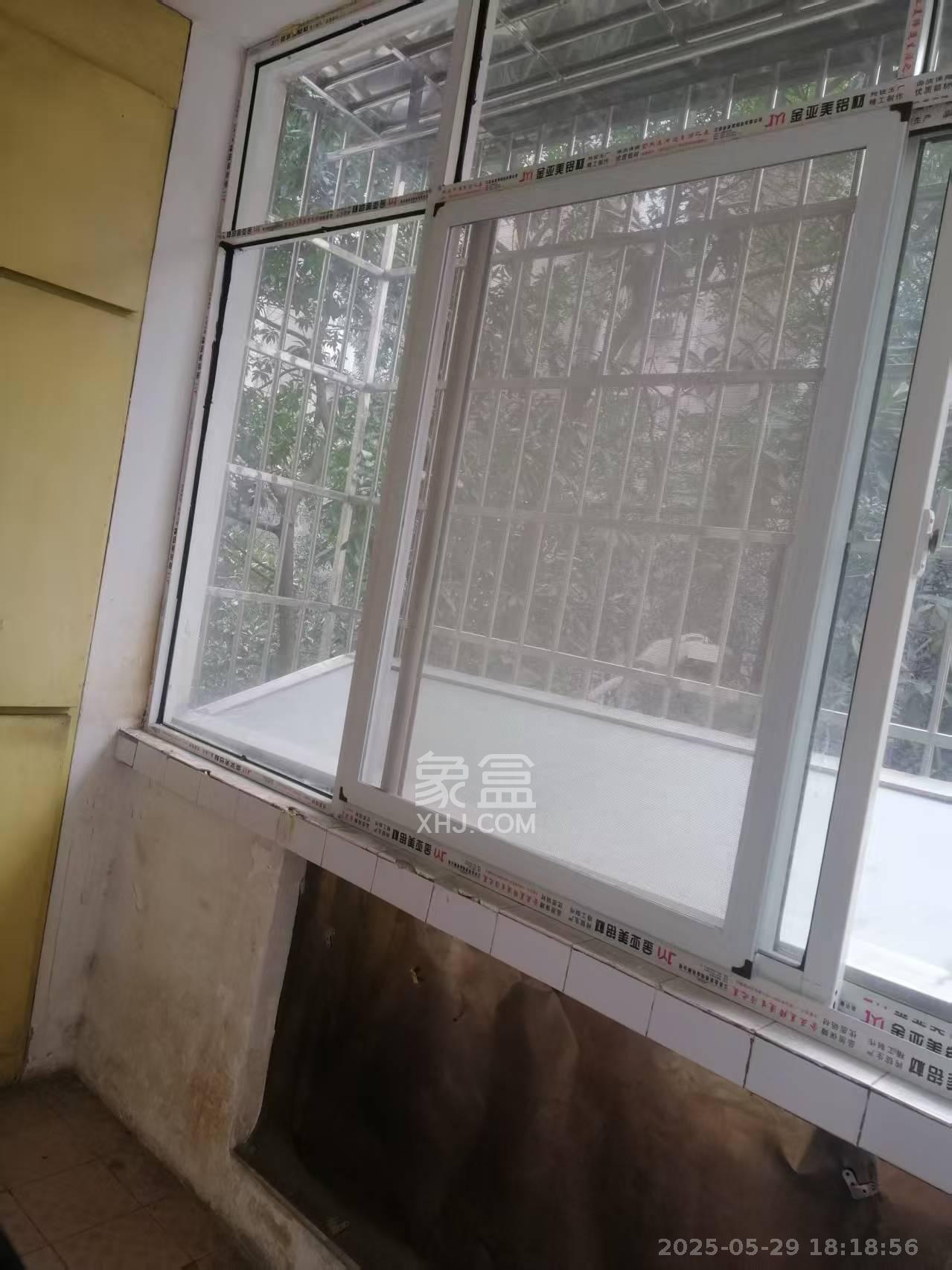 老鸦冲社区  2室1厅1卫   1500.00元/月室内图