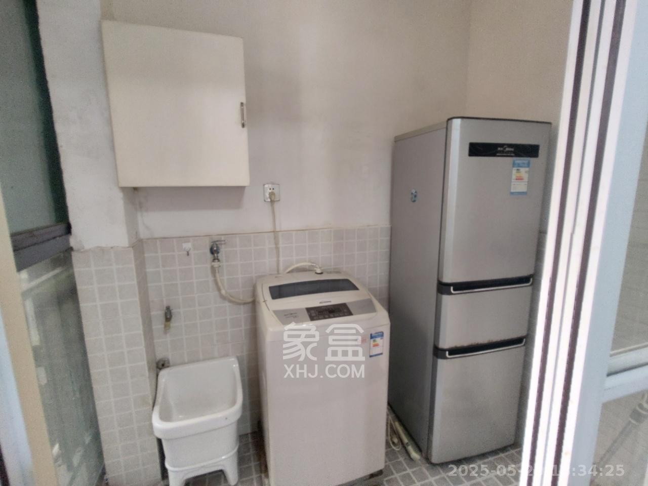夏威夷碧水春城（碧桂园城市花园）  3室2厅1卫   2100.00元/月室内图