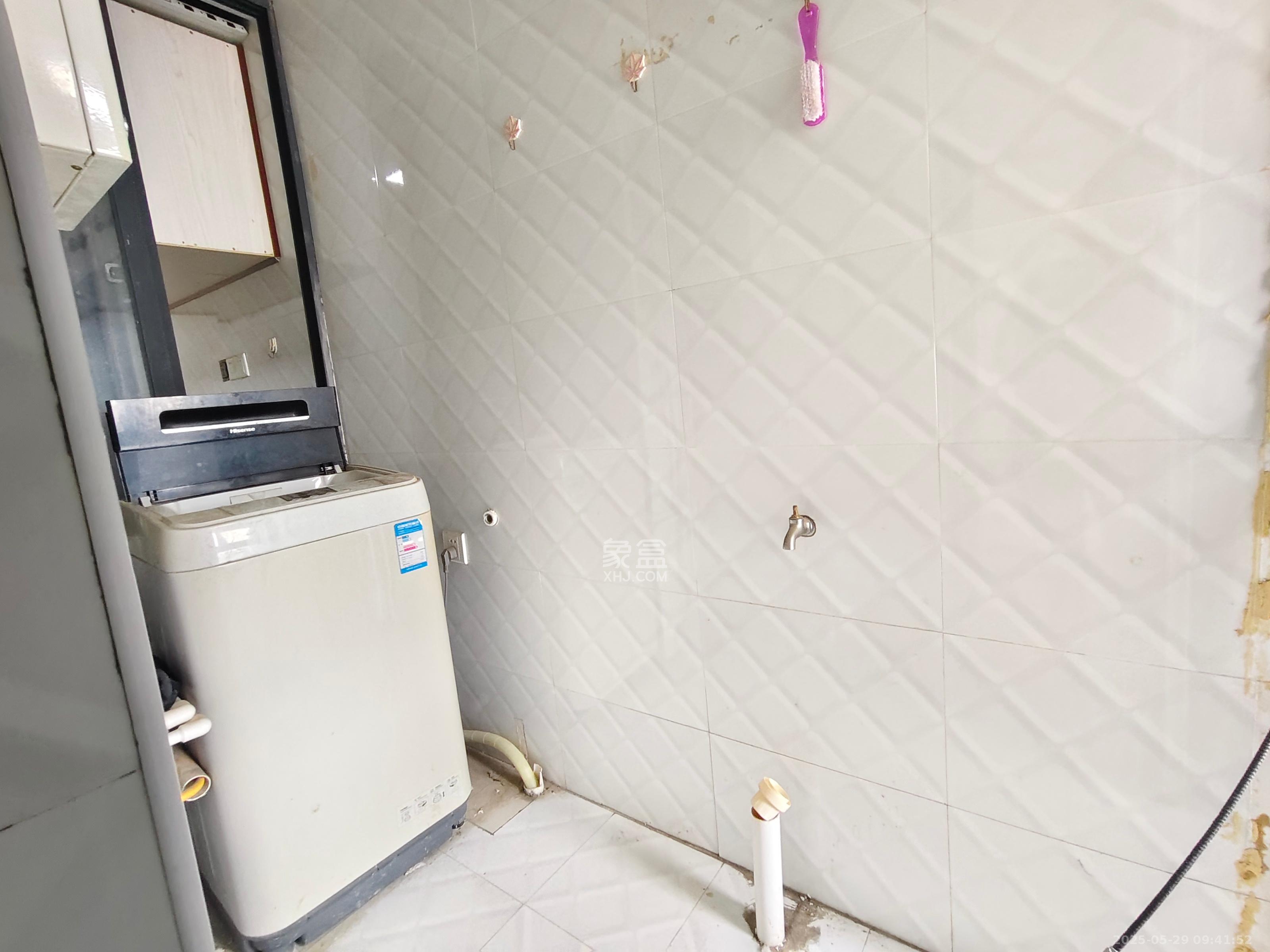 百纳广场(百纳公寓) 1室1厅1卫 1900.0元/月 百纳广场(百纳公寓) 1室1厅1卫 1900.0元/月小区图