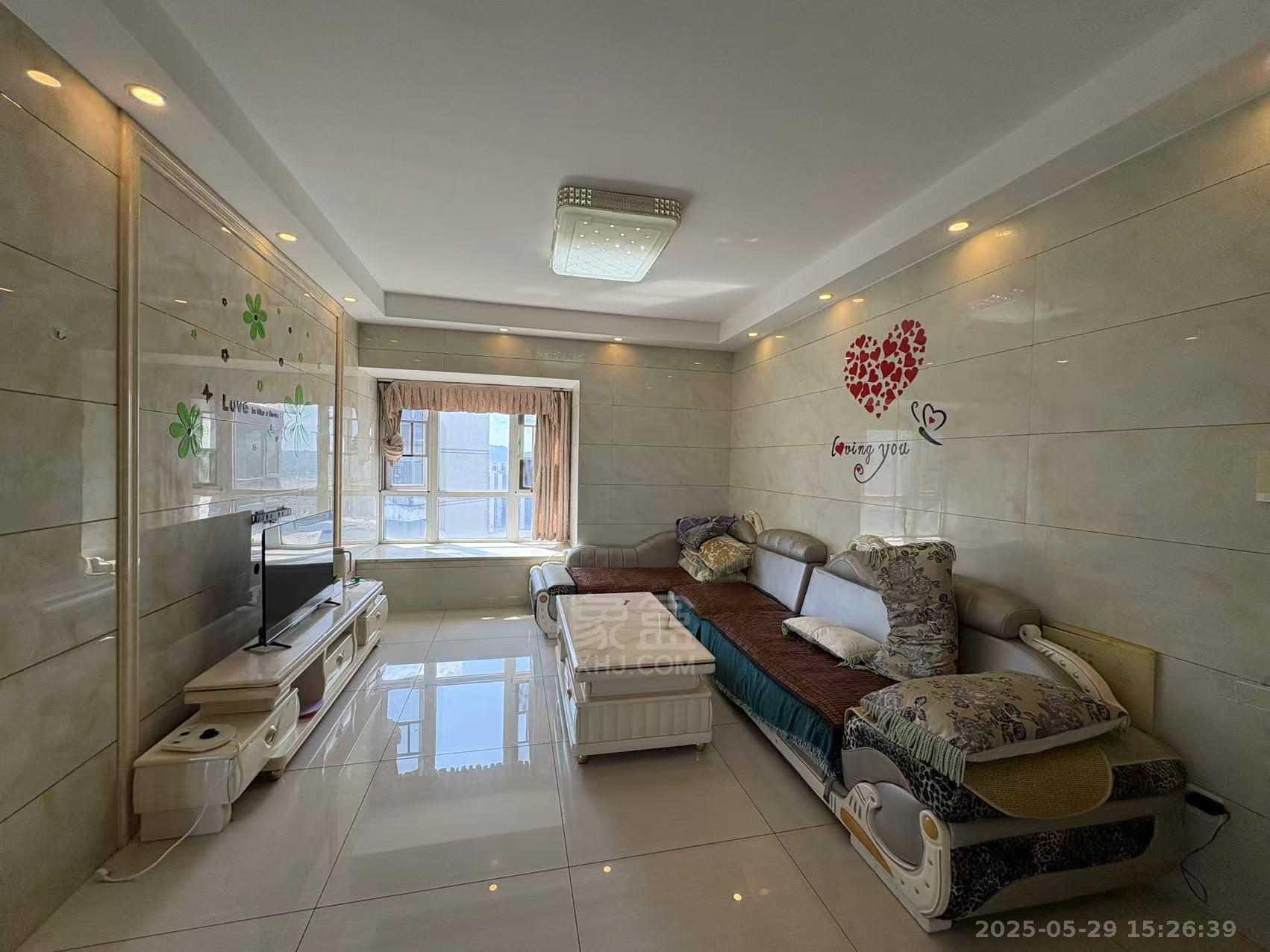 美的城二期 3室2厅2卫 1800.0元/月 美的城二期 3室2厅2卫 1800.0元/月室内图