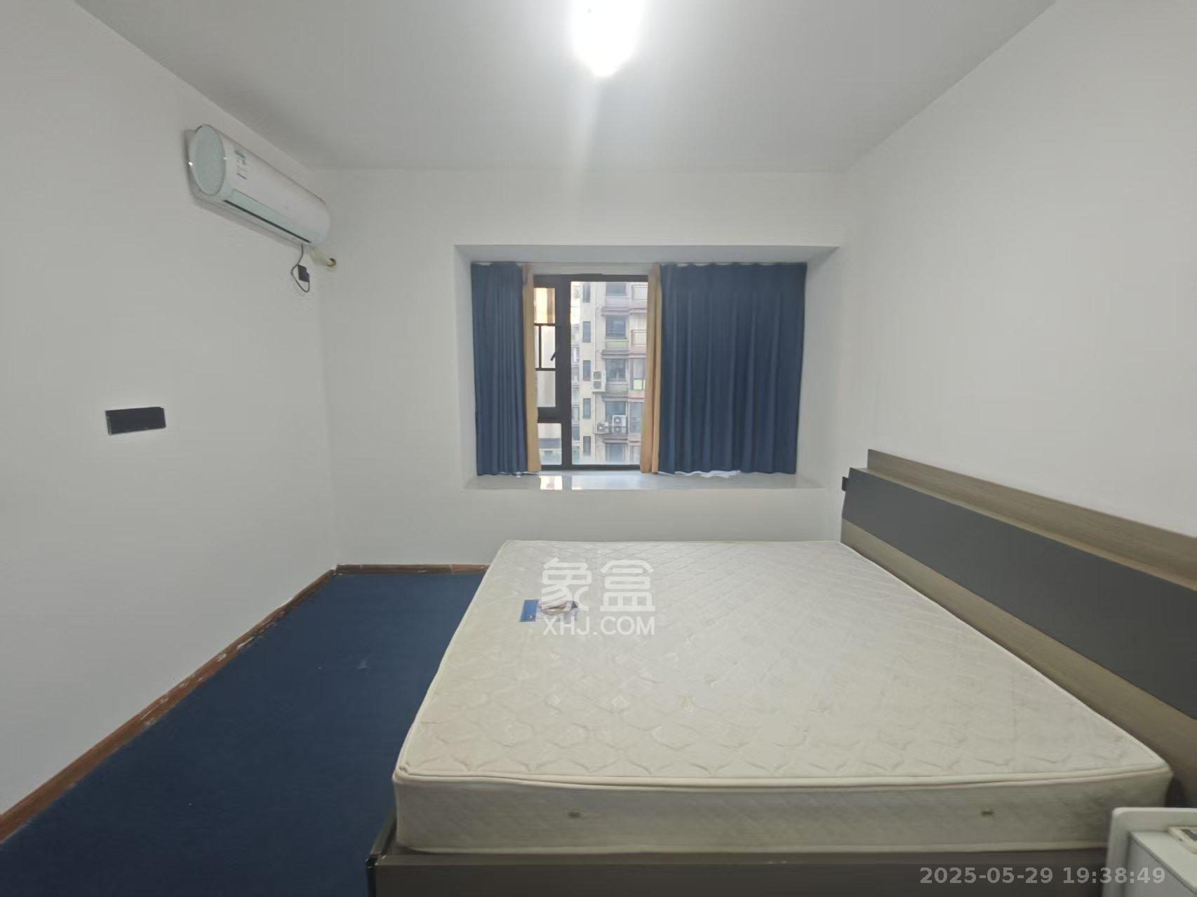 梅溪正荣府 5室2厅2卫 3800.0元/月 梅溪正荣府 5室2厅2卫 3800.0元/月室内图