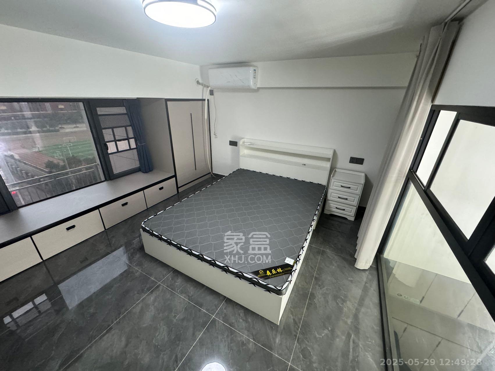 梅溪湖家居建材城  2室1厅1卫   2200.00元/月室内图
