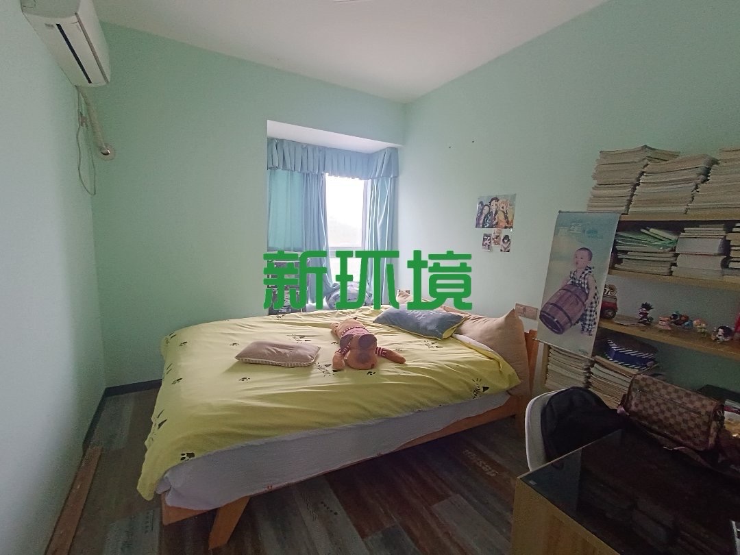 澧岸家园  4室2厅2卫   59.80万客厅