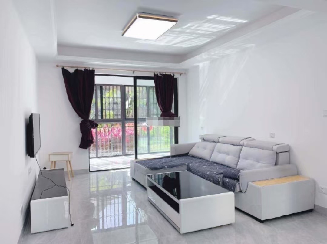 绿地城逸园 3室2厅1卫 2400.0元/月 绿地城逸园 3室2厅1卫 2400.0元/月室内图