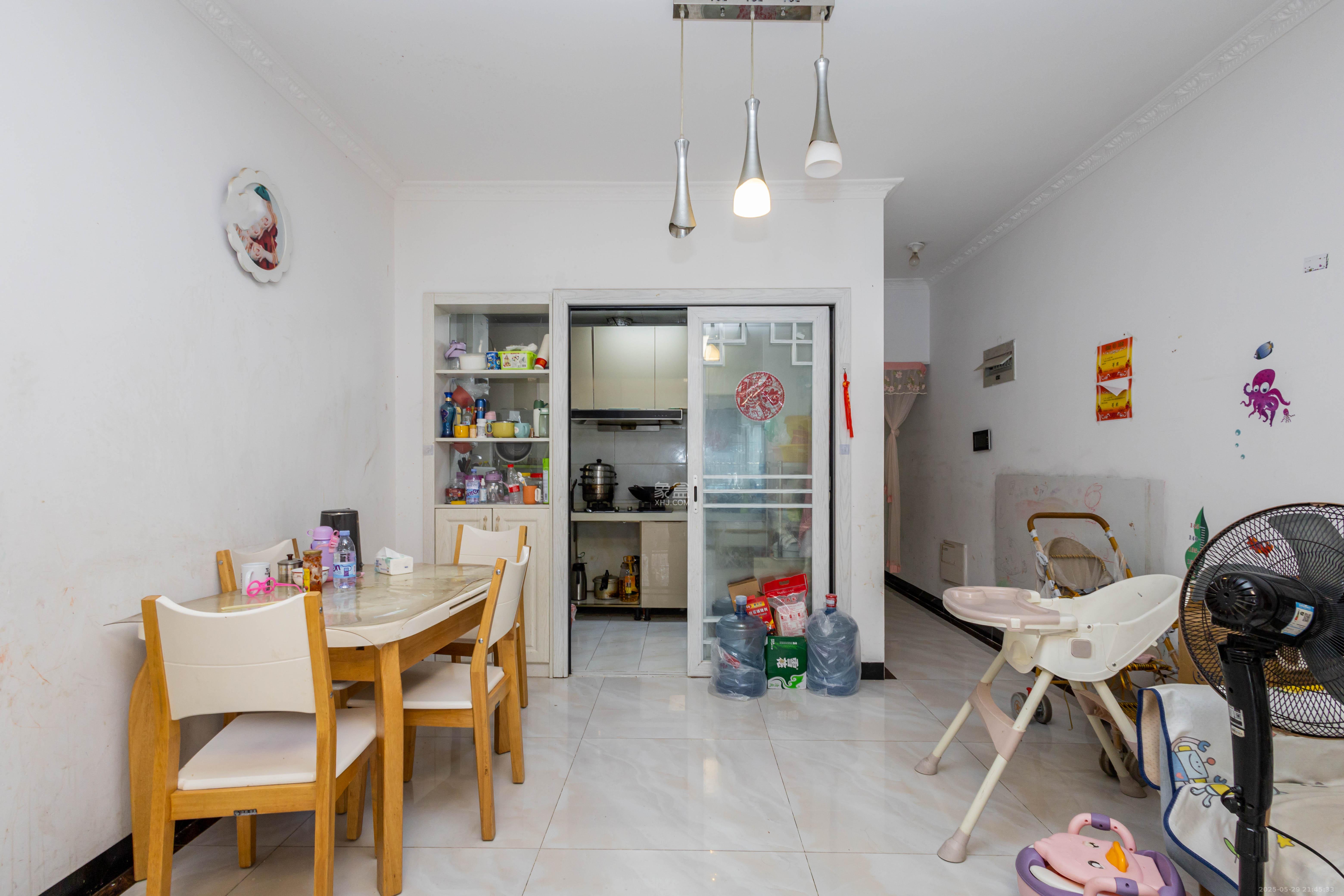 中国铁建国际城二期  3室2厅1卫    48.0万 中国铁建国际城二期  3室2厅1卫    48.0万客厅