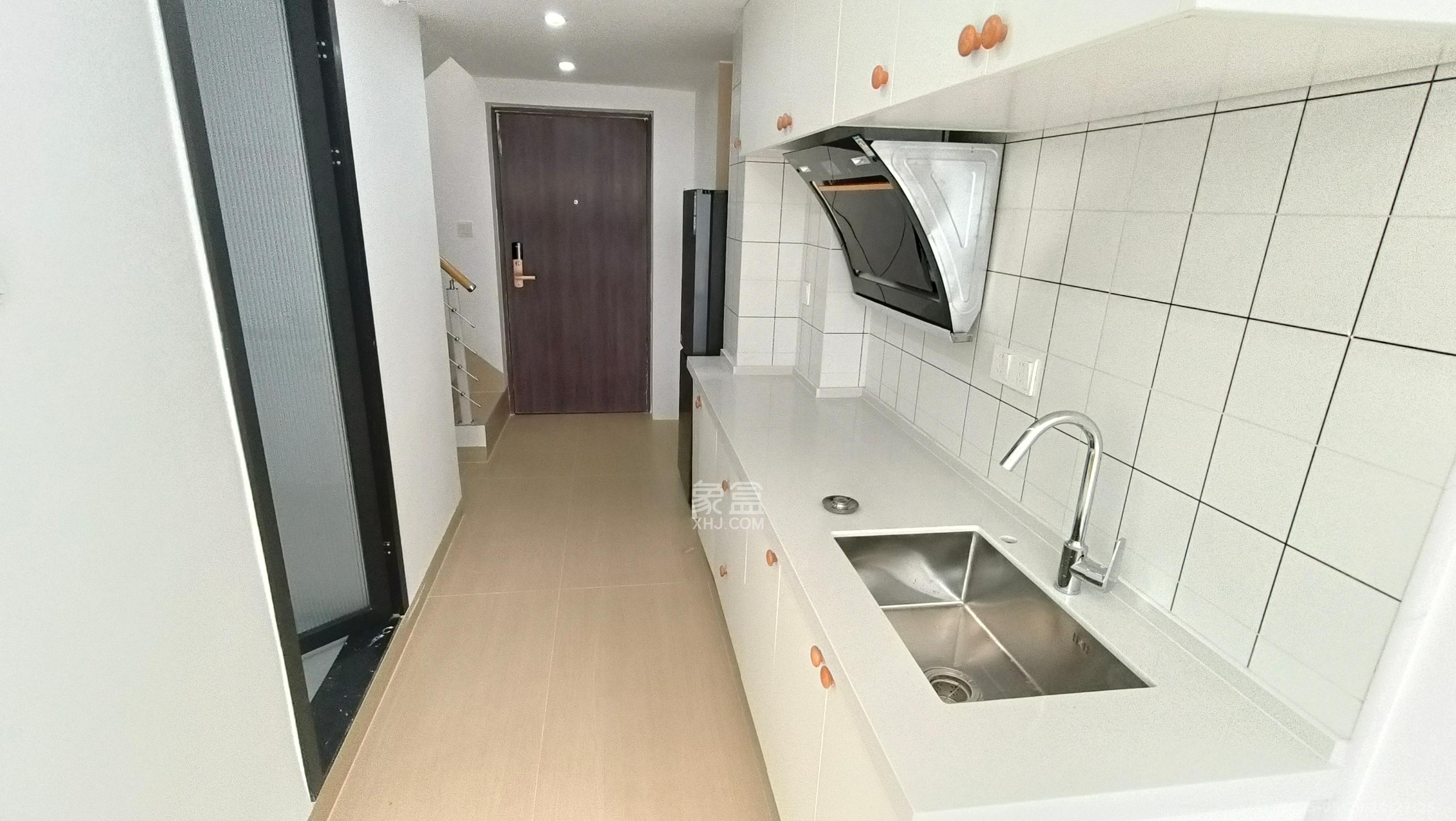 映客龙湖璟翠公馆（映客龙湖璟翠中心）   41.63㎡      1800.0元/月室内图