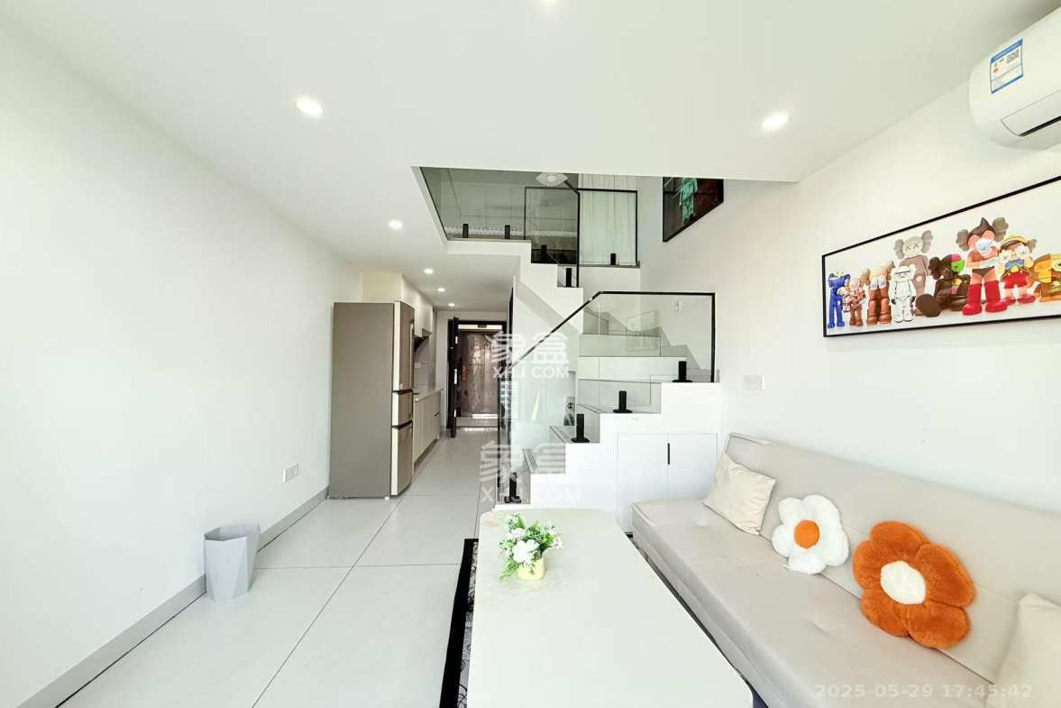 新长海尚都国际(海坤美寓) 2室1厅1卫 1700.0元/月 新长海尚都国际(海坤美寓) 2室1厅1卫 1700.0元/月室内图