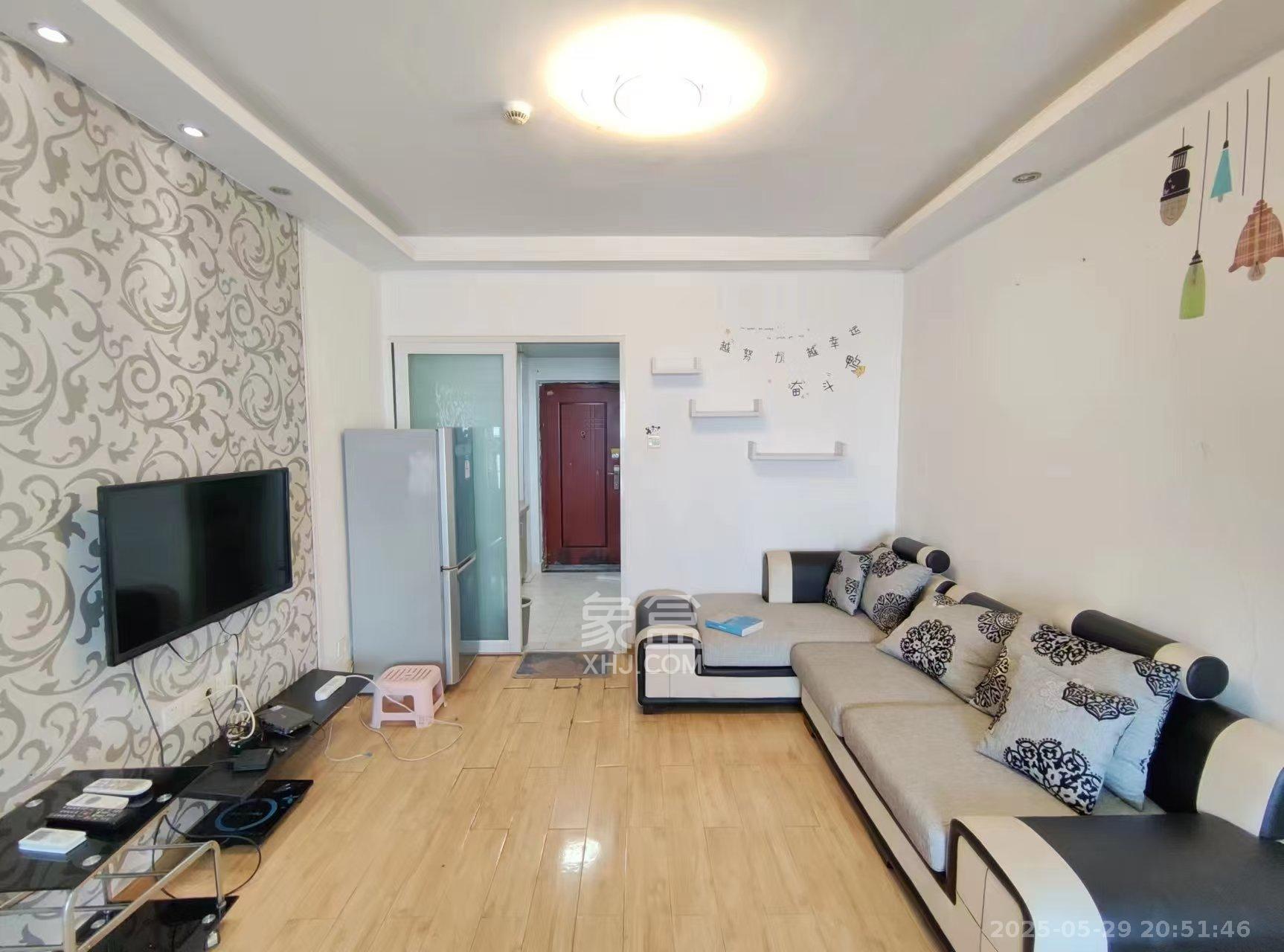 曙光领峰(曙光家园) 2室1厅1卫 1400.0元/月 曙光领峰(曙光家园) 2室1厅1卫 1400.0元/月室内图