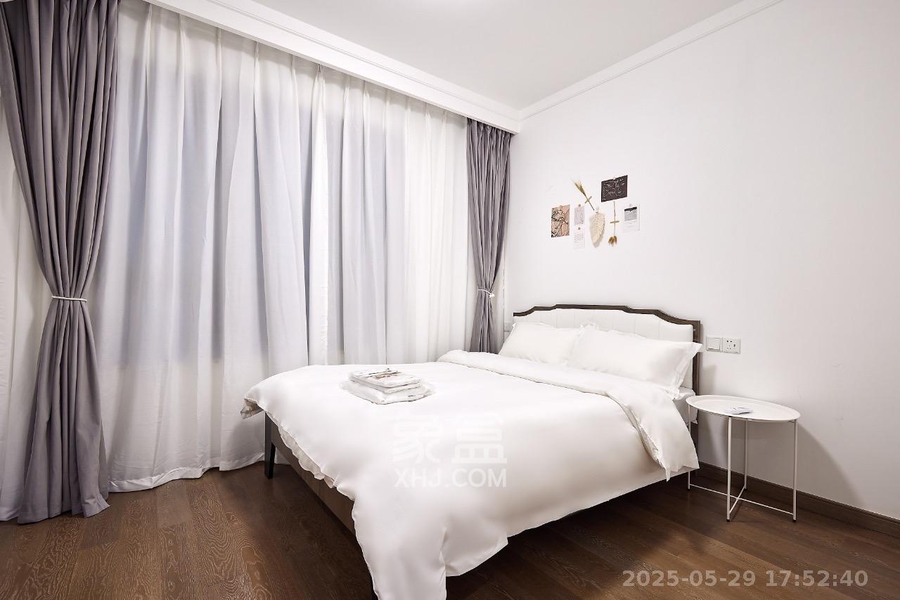 龙湖铂金中心(龙湖春江郦城)  3室2厅2卫    4500.0元/月 龙湖铂金中心(龙湖春江郦城)  3室2厅2卫    4500.0元/月室内图