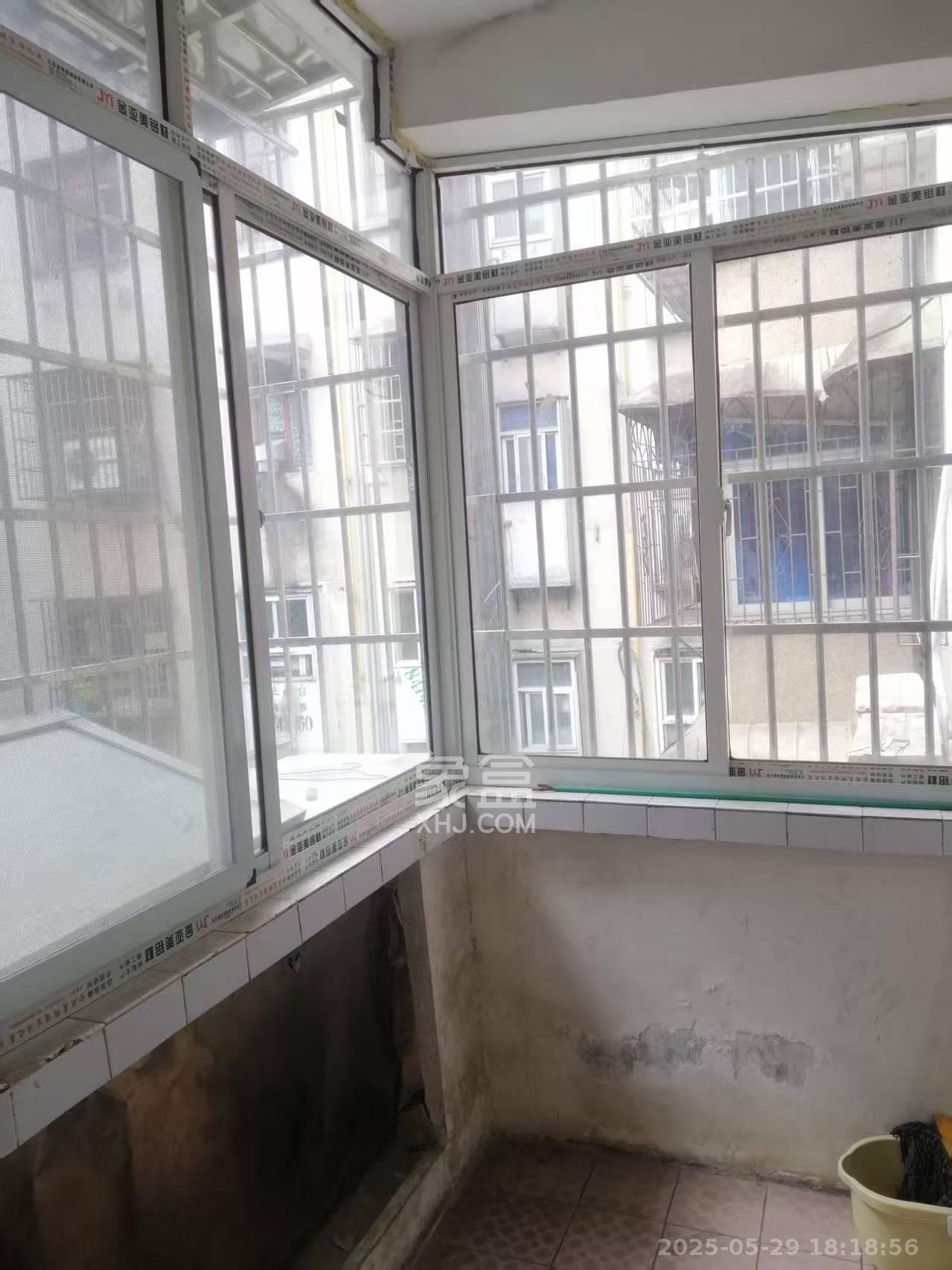 老鸦冲社区  2室1厅1卫   1500.00元/月室内图