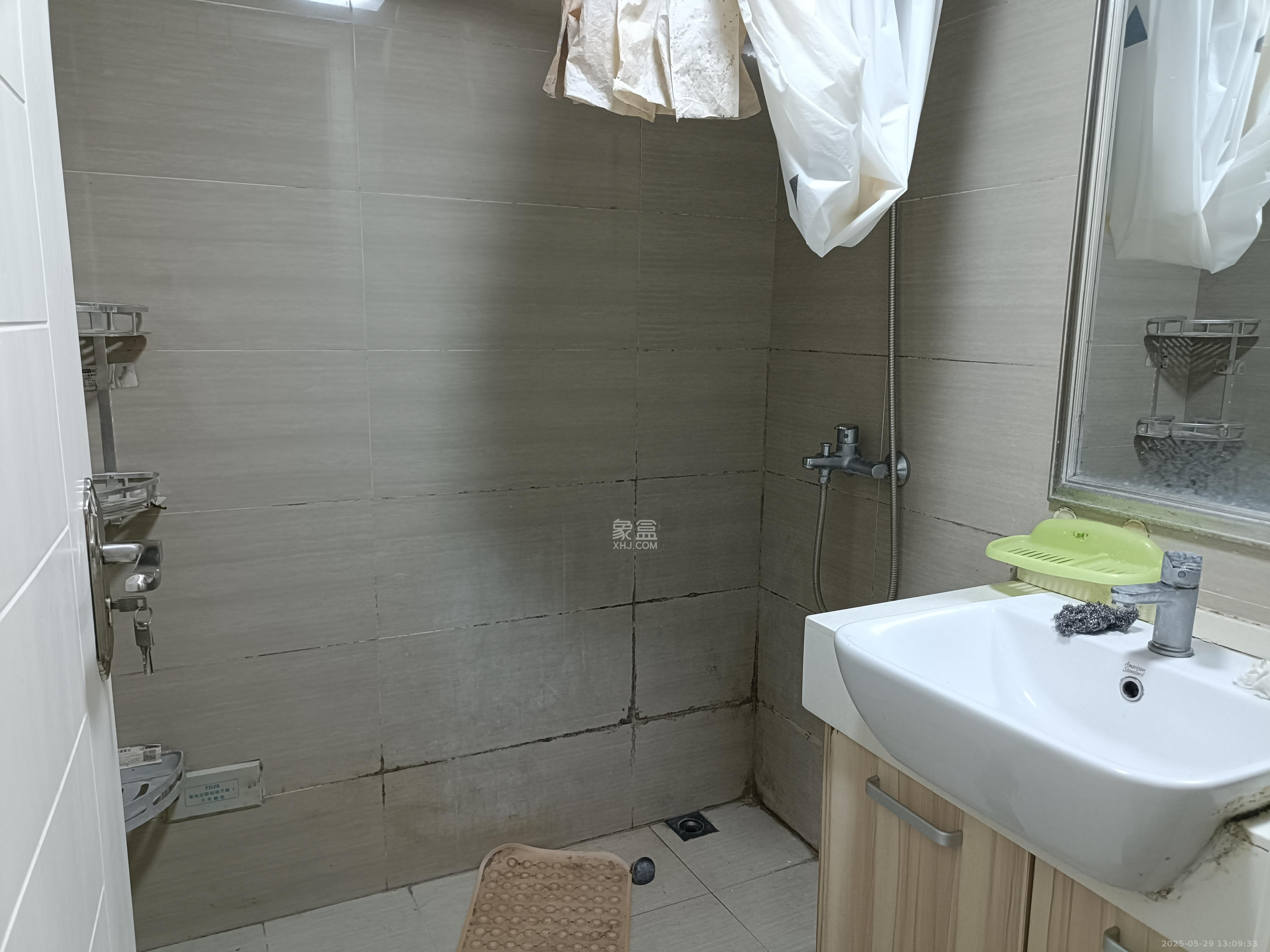 美洲故事高层 2室0厅0卫 1700.0元/月 美洲故事高层 2室0厅0卫 1700.0元/月室内图