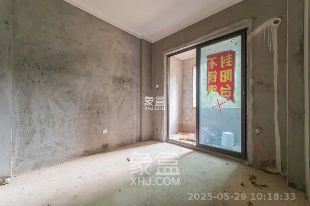 星湖湾二期高层  4室2厅2卫    1800.0元/月 星湖湾二期高层  4室2厅2卫    1800.0元/月室内图