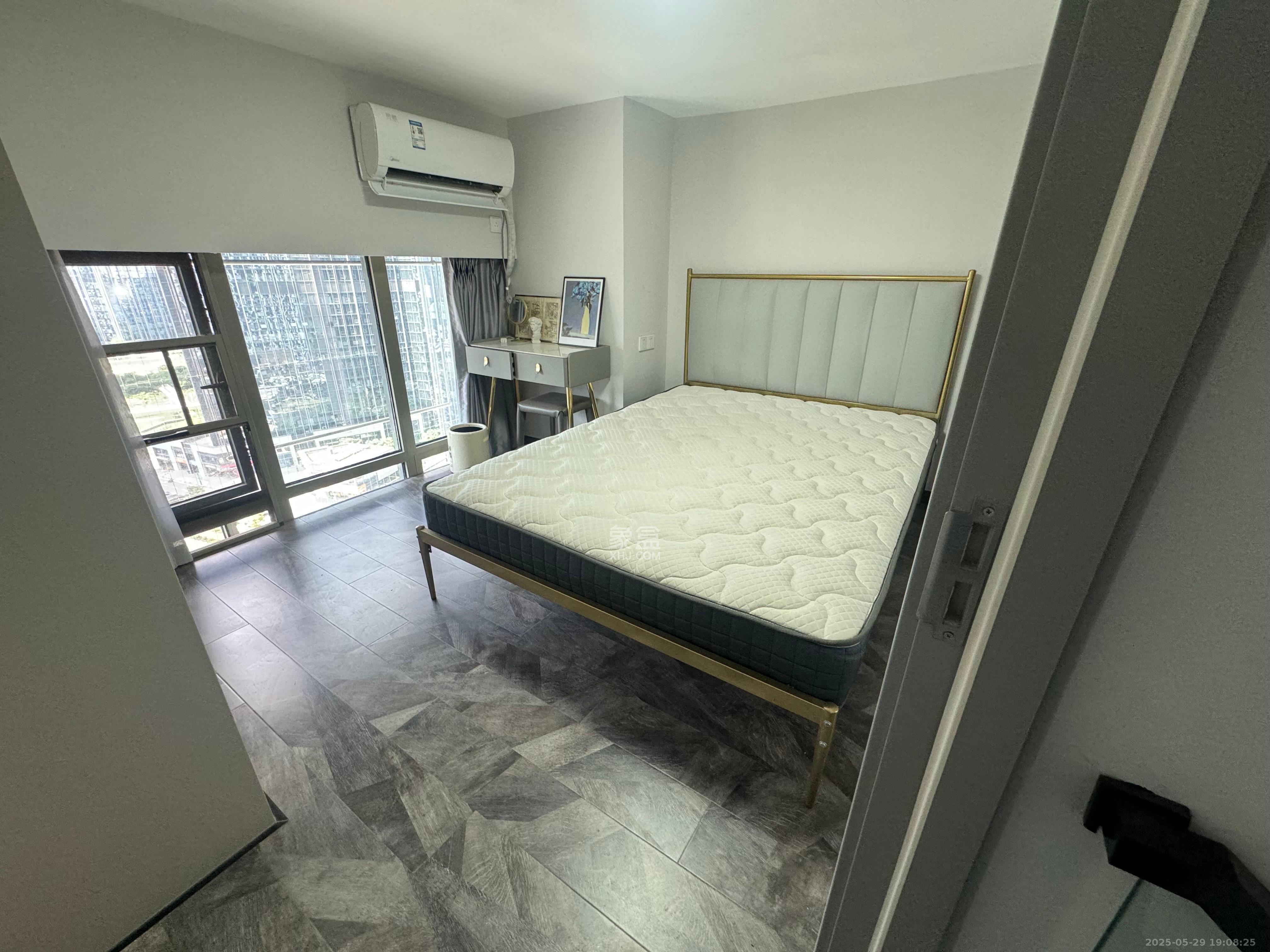 梅溪湖金茂湾 2室1厅1卫 2000.0元/月 梅溪湖金茂湾 2室1厅1卫 2000.0元/月室内图