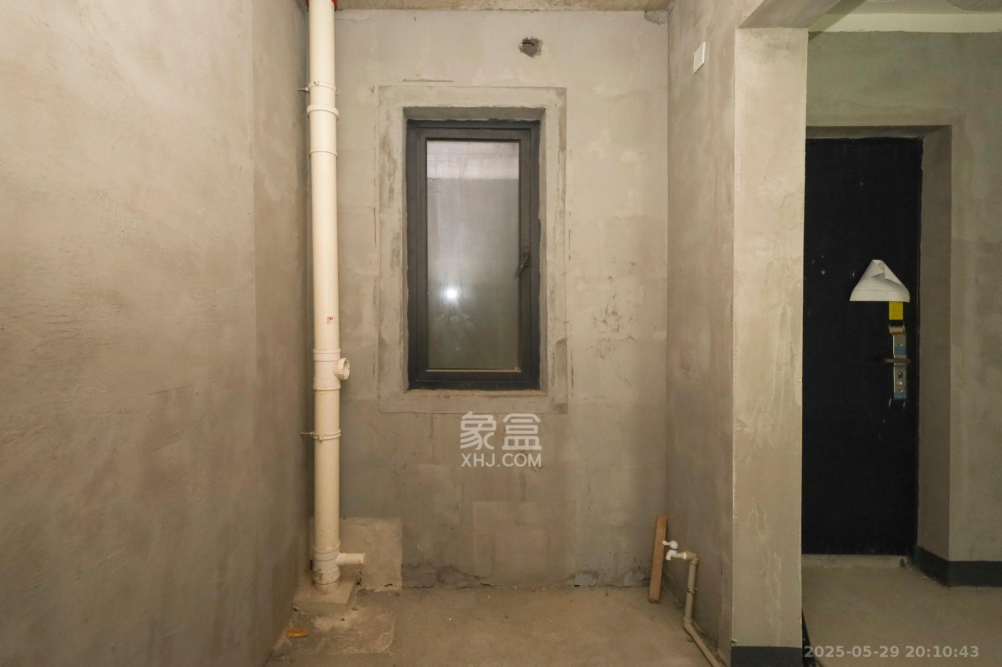 长沙融创城 3室2厅1卫 48.0万 长沙融创城 3室2厅1卫 48.0万厨房