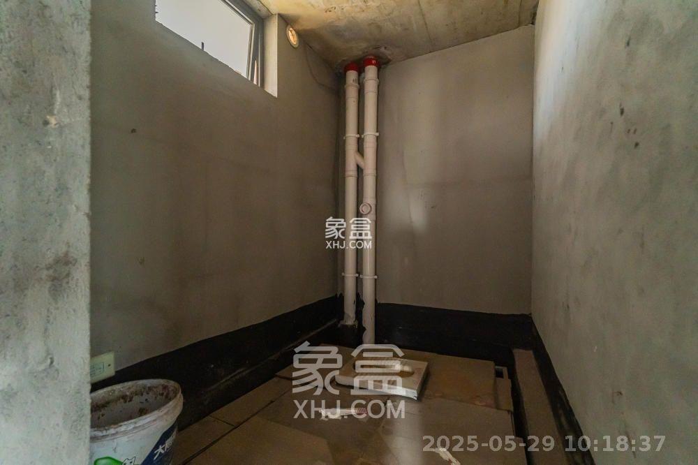 星湖湾二期高层  4室2厅2卫    1800.0元/月 星湖湾二期高层  4室2厅2卫    1800.0元/月室内图