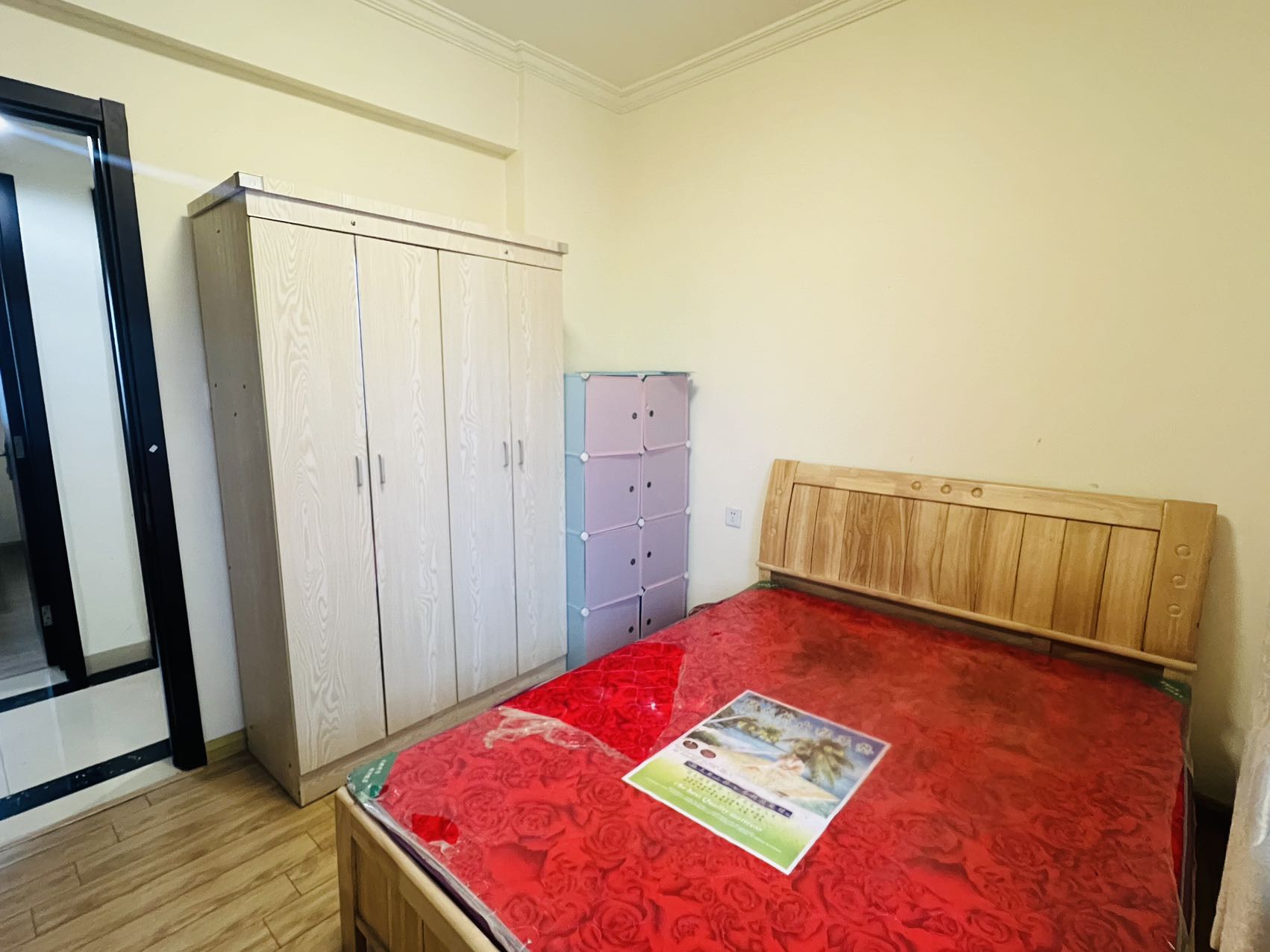 碧桂园 3室2厅2卫 1800.0元/月 碧桂园 3室2厅2卫 1800.0元/月室内图