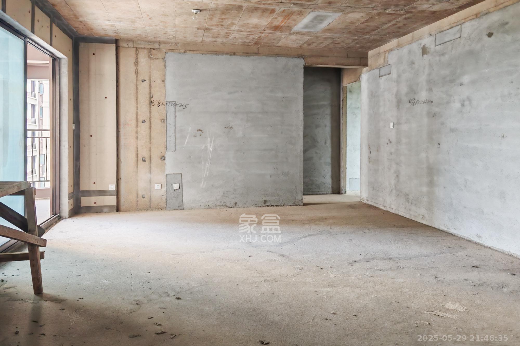 长沙院子 2室1厅1卫 50.0万 长沙院子 2室1厅1卫 50.0万客厅