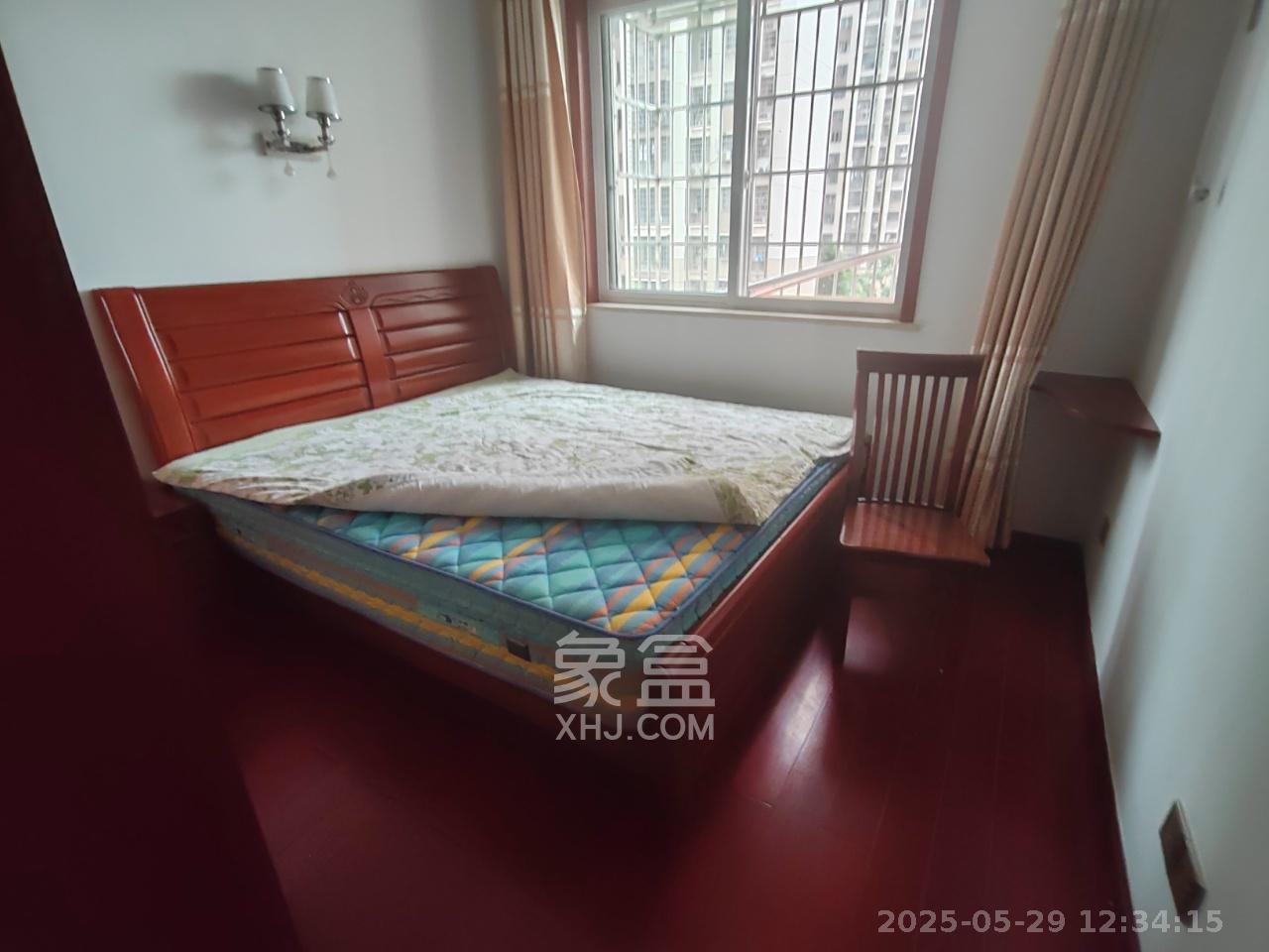 嘉顺苑  2室2厅1卫   2100.00元/月室内图