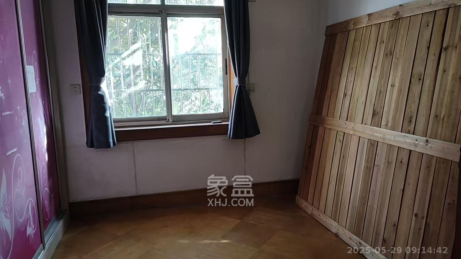 省文化厅宿舍(文物局)/湖南省书法院 3室2厅1卫 2600.0元/月 省文化厅宿舍(文物局)/湖南省书法院 3室2厅1卫 2600.0元/月室内图