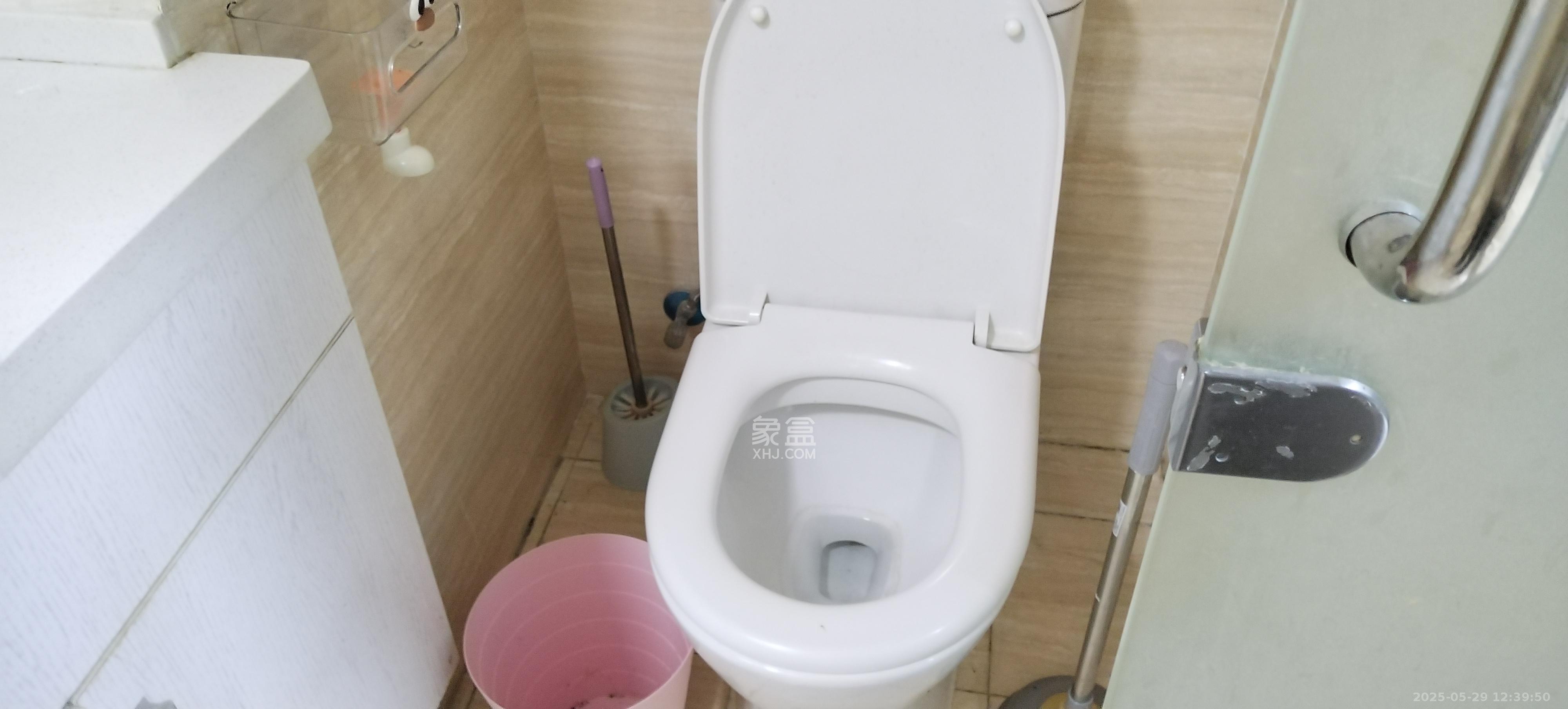 融科东南海  1室1厅1卫   1600.00元/月室内图