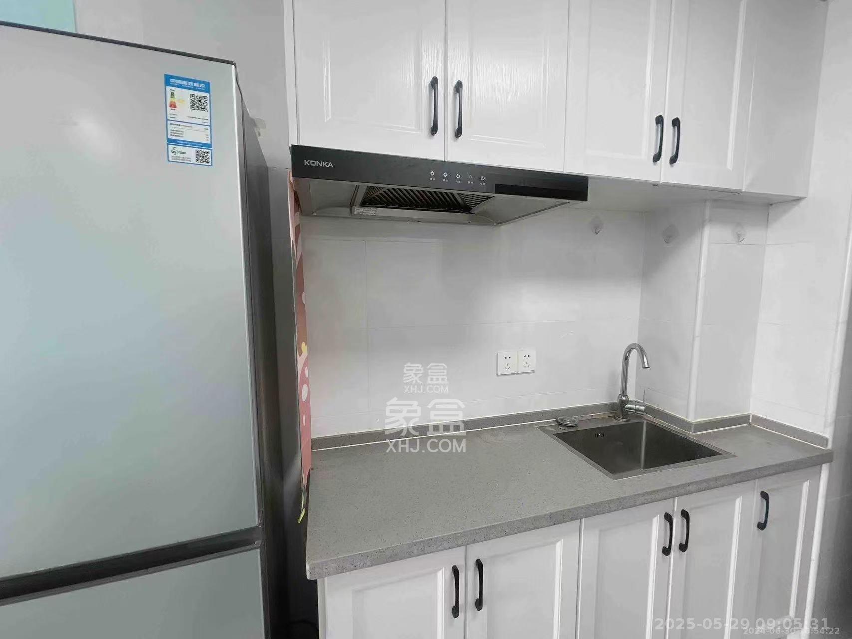 龙湖湘江星座(祺鑫星座公寓) 1室1厅1卫 1680.0元/月 龙湖湘江星座(祺鑫星座公寓) 1室1厅1卫 1680.0元/月室内图