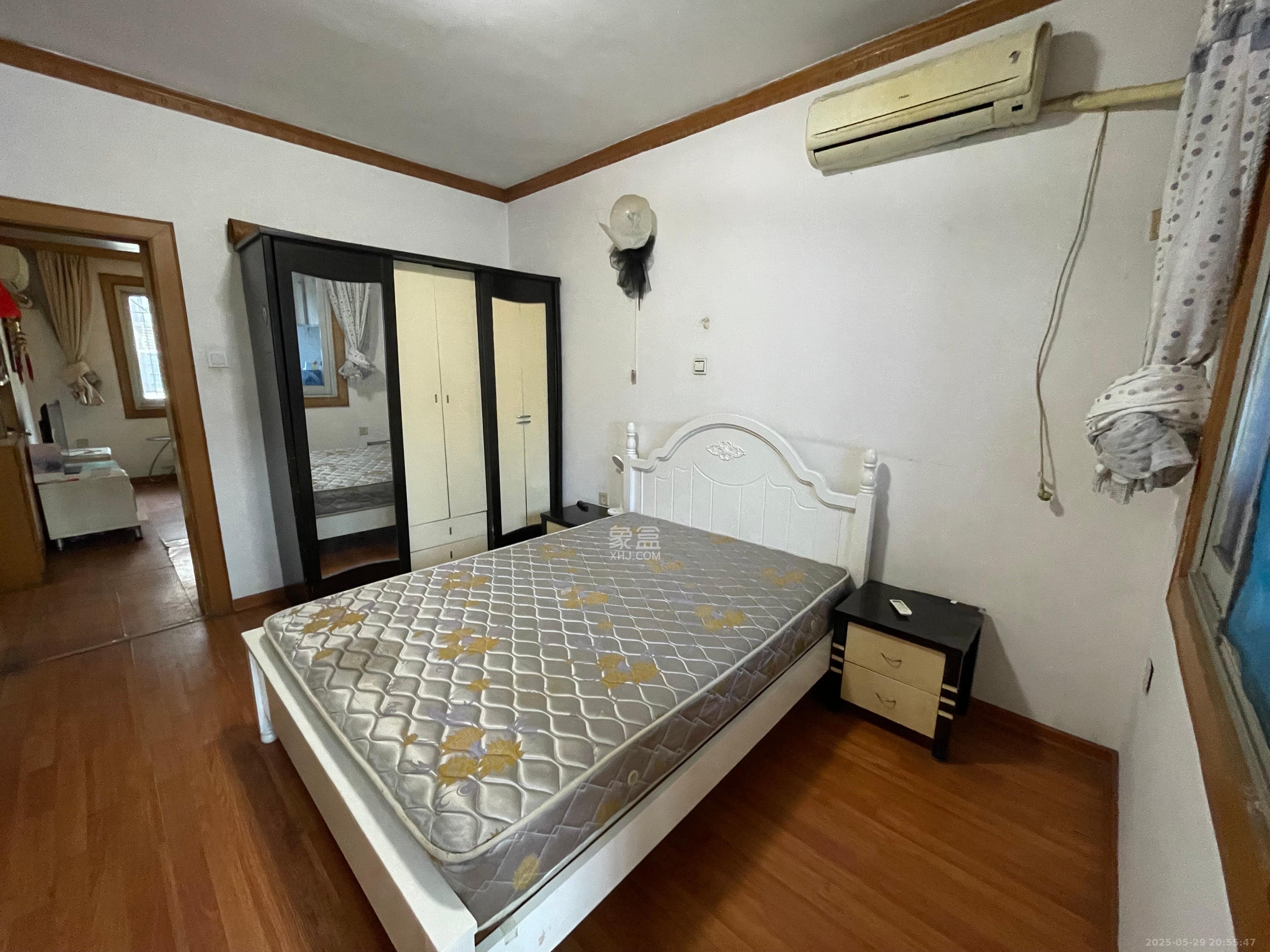 南园小区 2室2厅1卫 1700.0元/月 南园小区 2室2厅1卫 1700.0元/月室内图