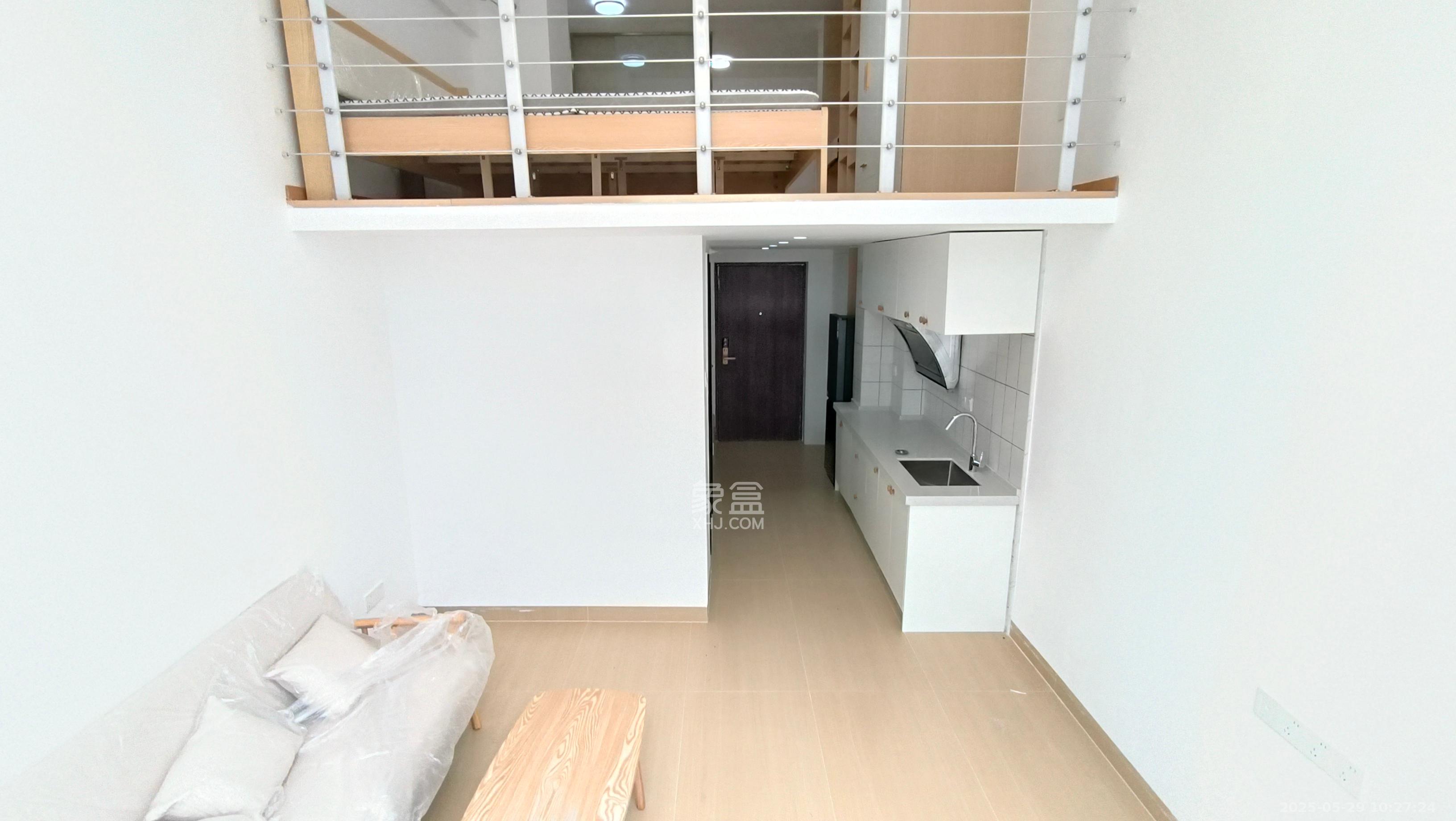 映客龙湖璟翠公馆（映客龙湖璟翠中心）   41.63㎡      1800.0元/月室内图