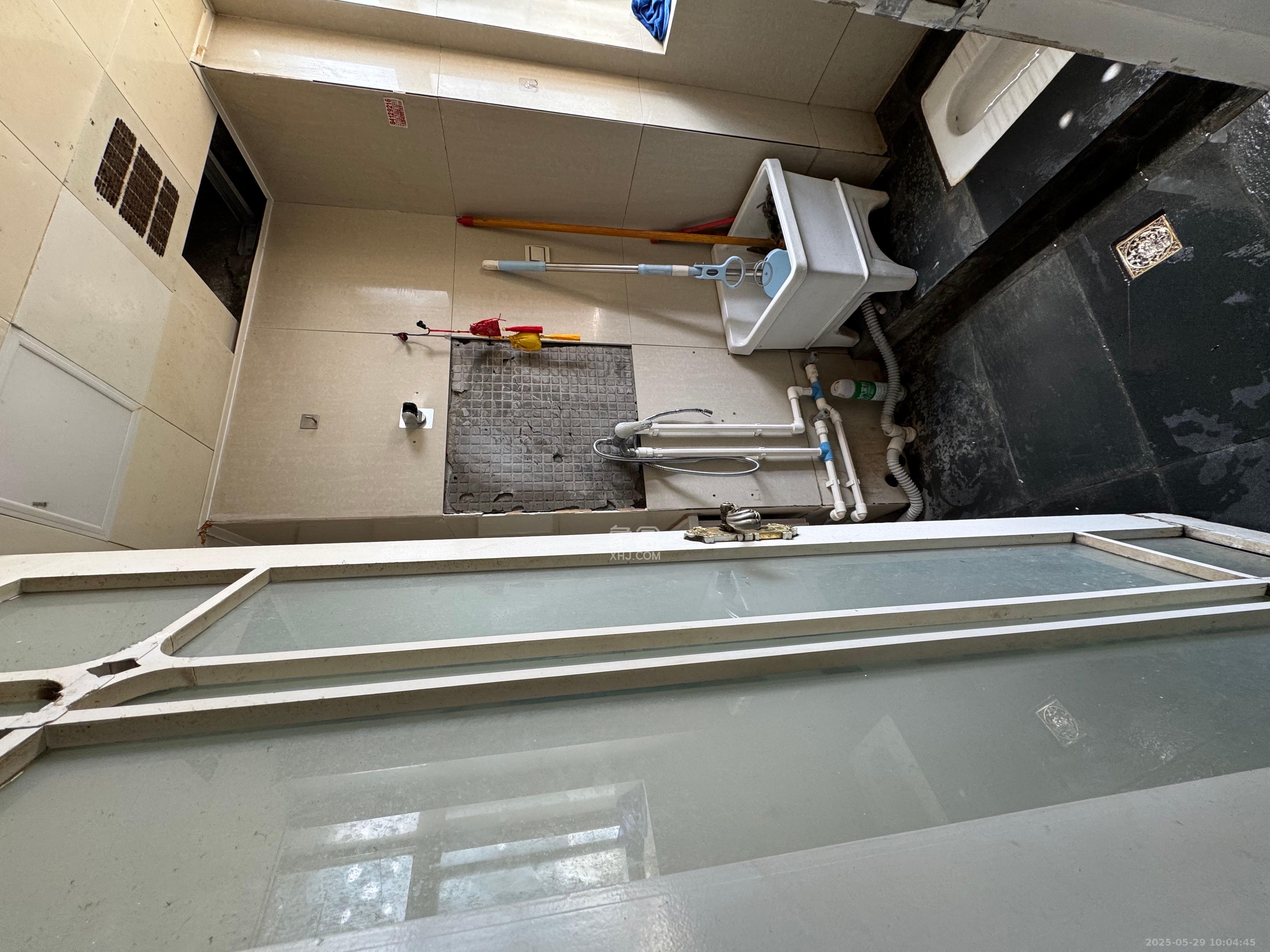 城市生活家  8室2厅3卫   6500.00元/月室内图