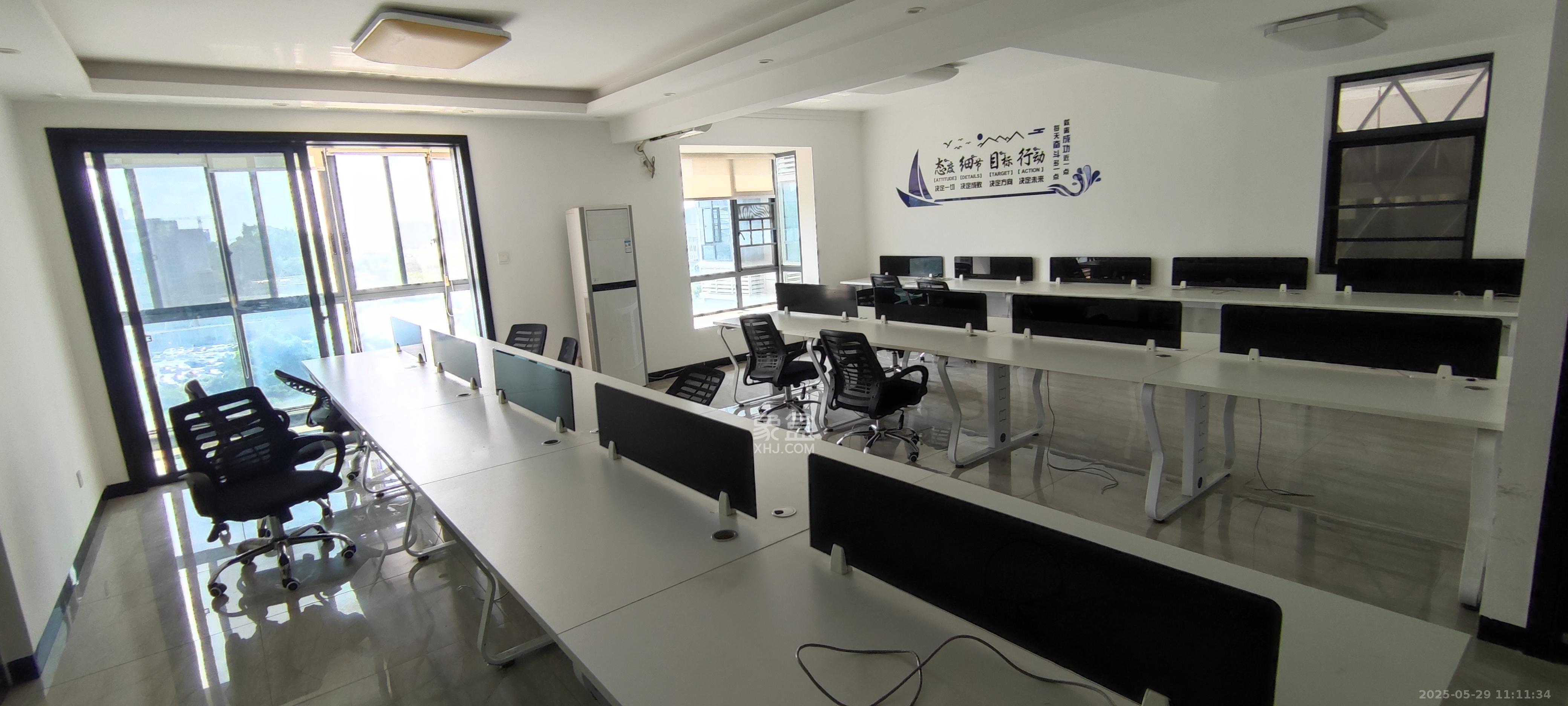 财富港湾(绿领大厦) 2室2厅1卫 4500.0元/月 财富港湾(绿领大厦) 2室2厅1卫 4500.0元/月室内图