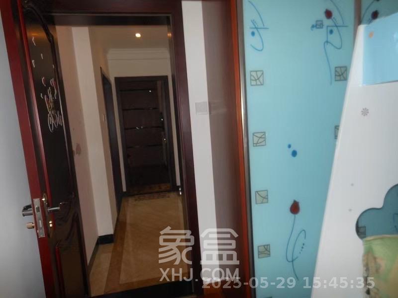 新华都万家城  3室2厅2卫   2400.00元/月室内图