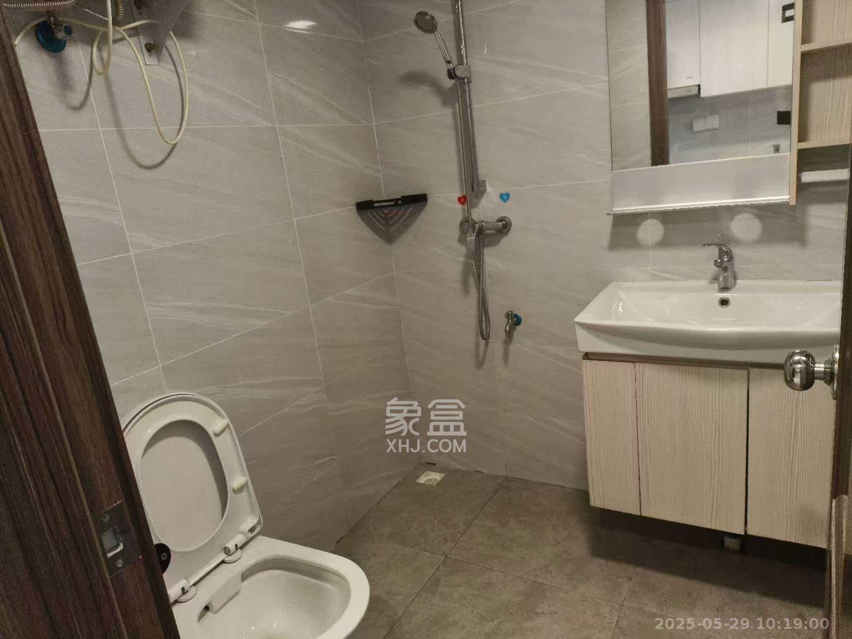 新长海漓湘悦 1室0厅0卫 1300.0元/月 新长海漓湘悦 1室0厅0卫 1300.0元/月室内图