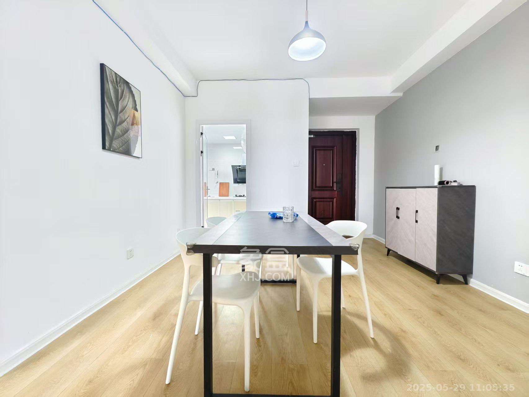 天健城(天健芙蓉盛世三期) 2室1厅1卫 3400.0元/月 天健城(天健芙蓉盛世三期) 2室1厅1卫 3400.0元/月室内图