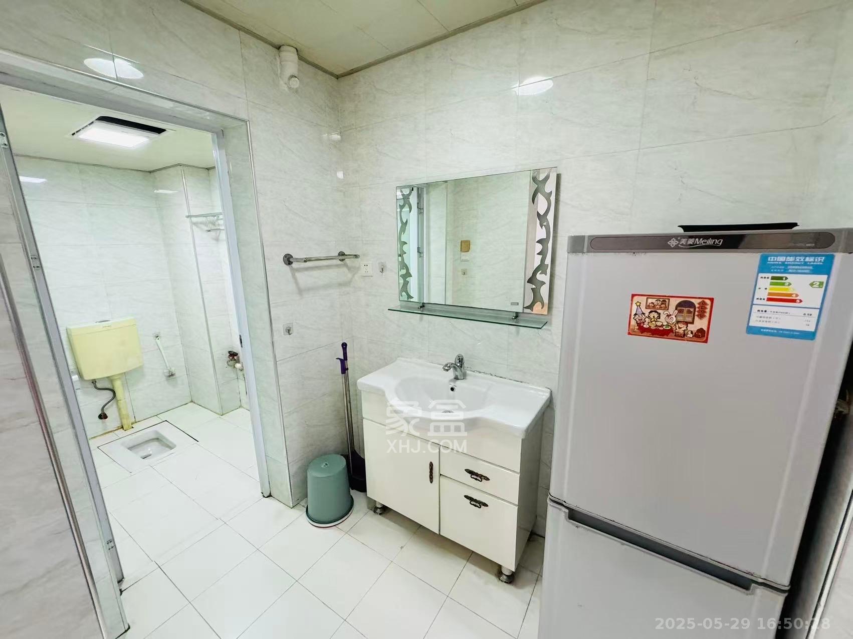 恒丰天湘华庭  1室1厅1卫   1600.00元/月室内图