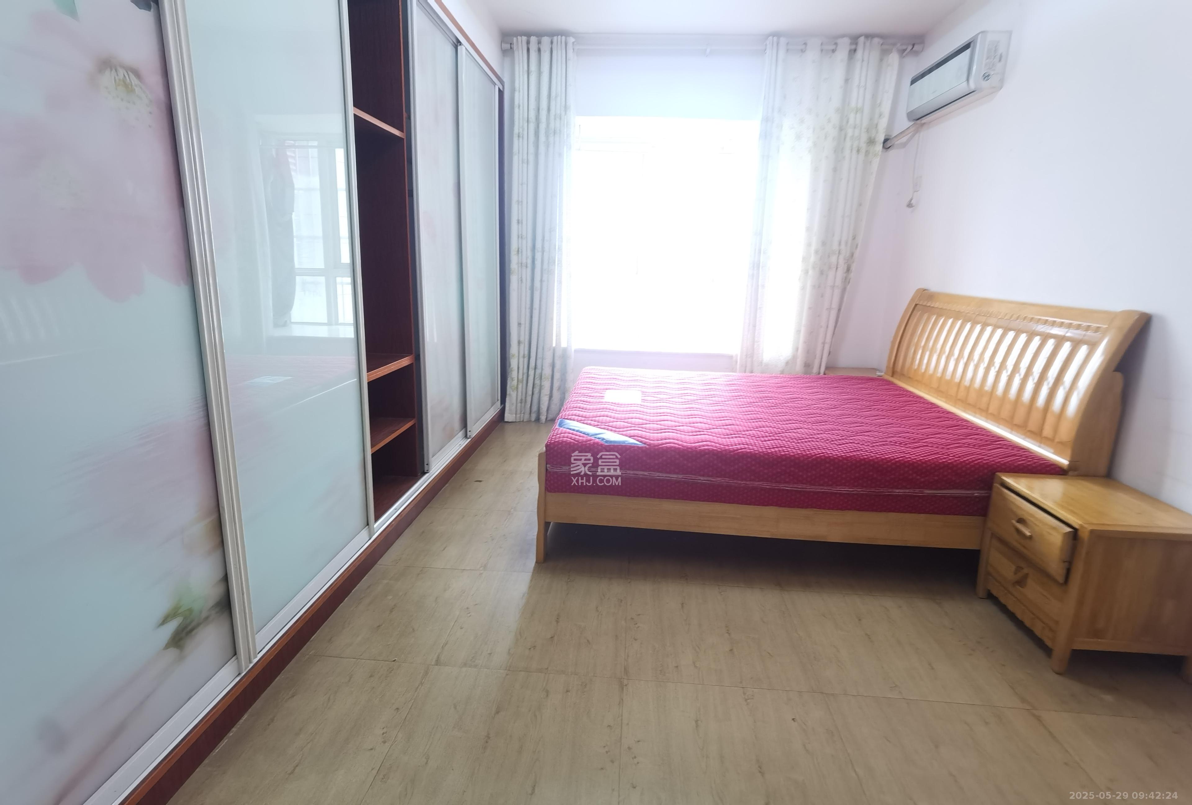 未来蜂巢  3室2厅2卫   1700.00元/月室内图