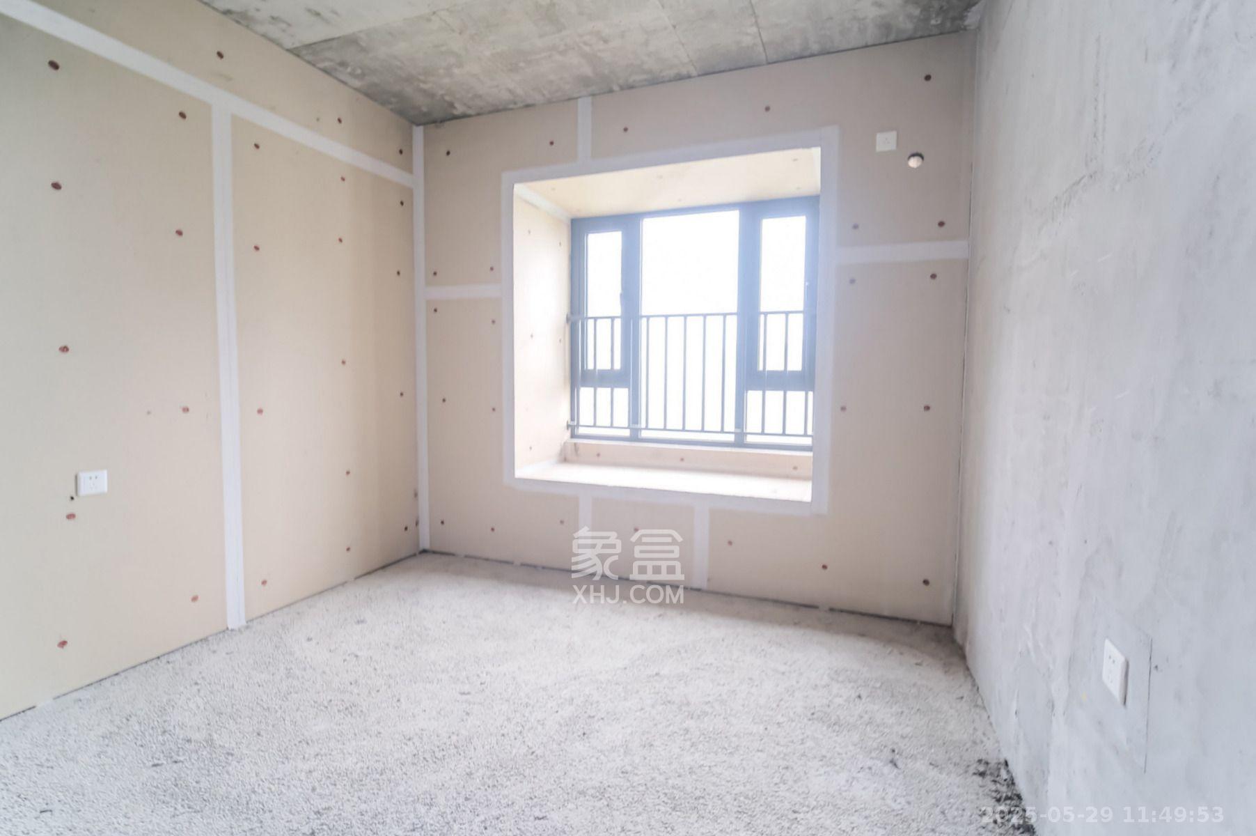 保利金香槟  4室2厅2卫    900.0元/月 保利金香槟  4室2厅2卫    900.0元/月室内图