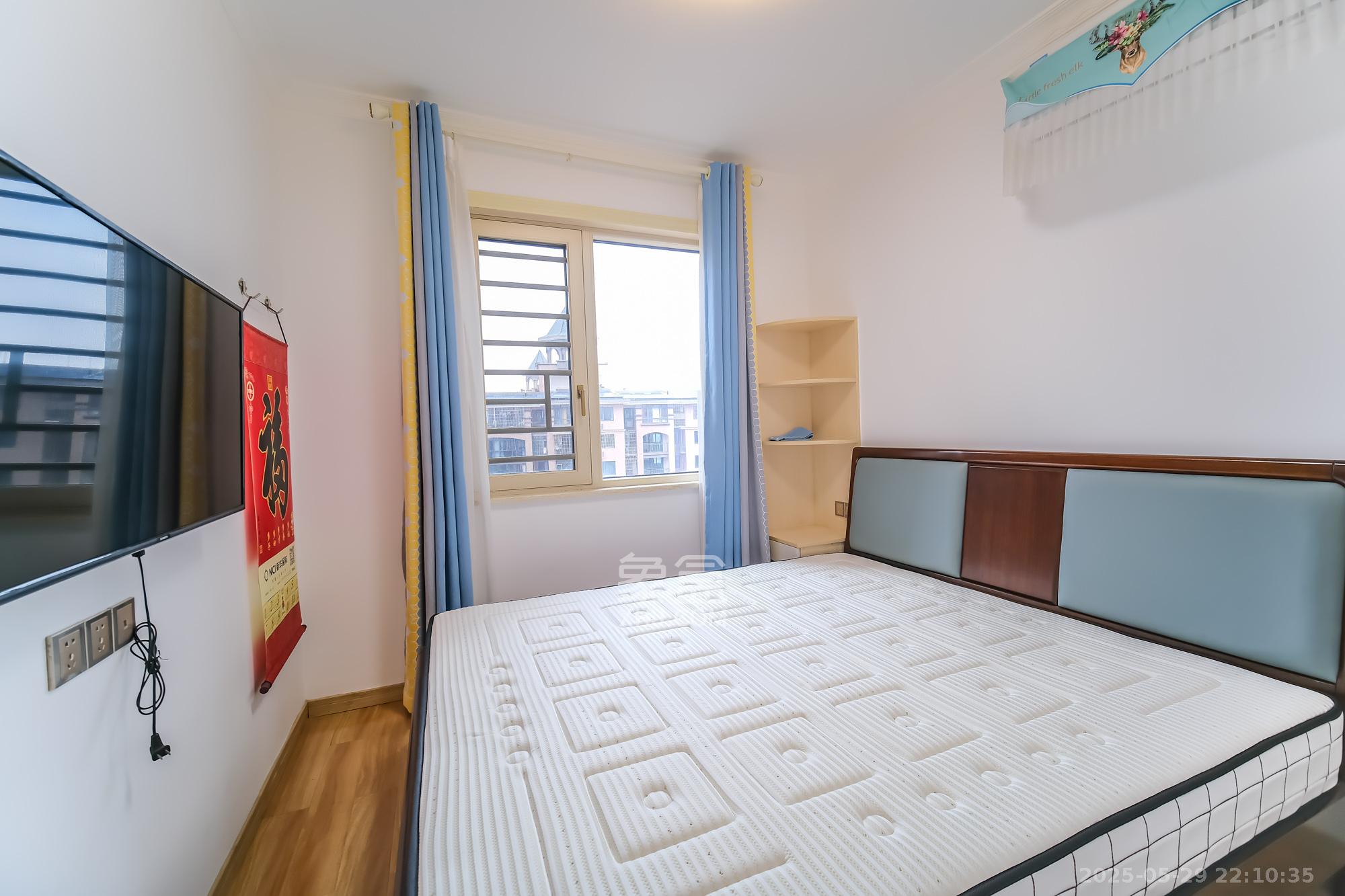 中安善化国际  4室2厅2卫    98.0万 中安善化国际  4室2厅2卫    98.0万卧室