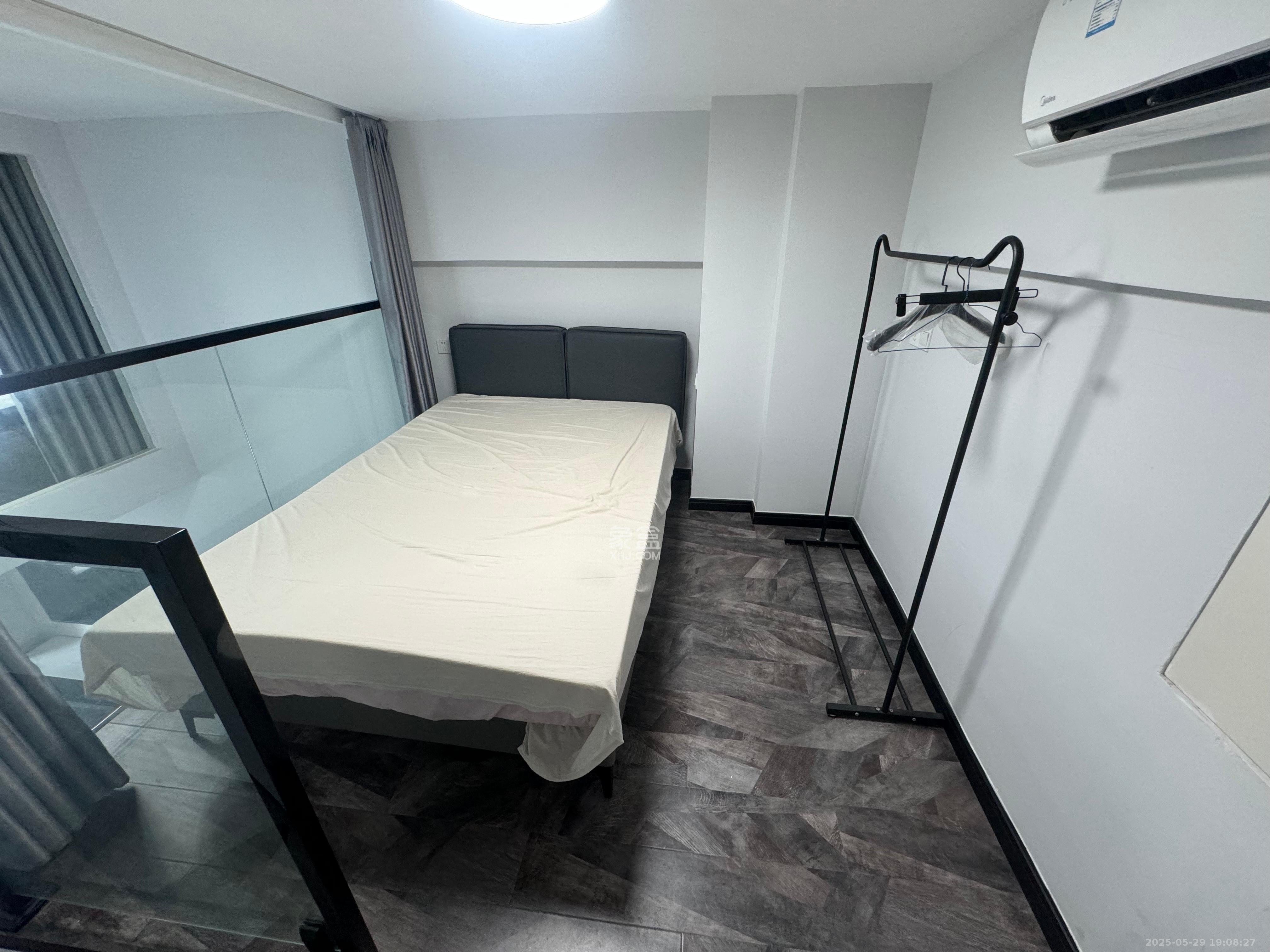 梅溪湖金茂湾 2室1厅1卫 2000.0元/月 梅溪湖金茂湾 2室1厅1卫 2000.0元/月室内图