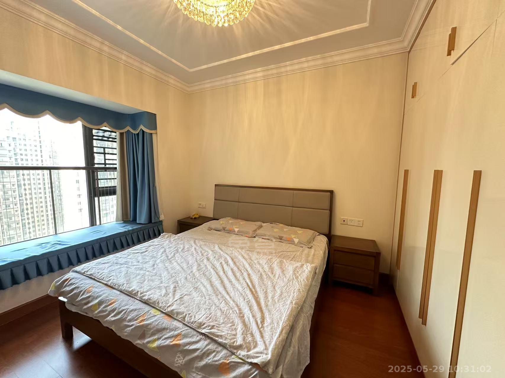 恒大华府 3室2厅1卫 2500.0元/月 恒大华府 3室2厅1卫 2500.0元/月室内图