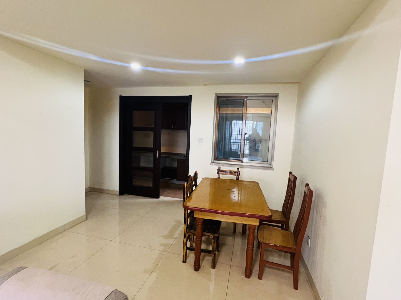 碧桂园 3室2厅2卫 1800.0元/月 碧桂园 3室2厅2卫 1800.0元/月室内图